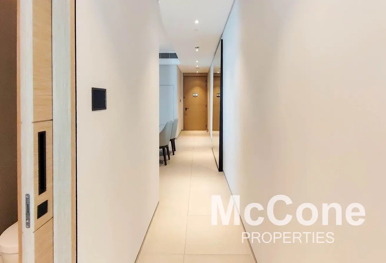 3 Bedroom Apartment for Rent in Jumeirah Gate Tower 2, Jumeirah Beach Residence — photo 8 of 10