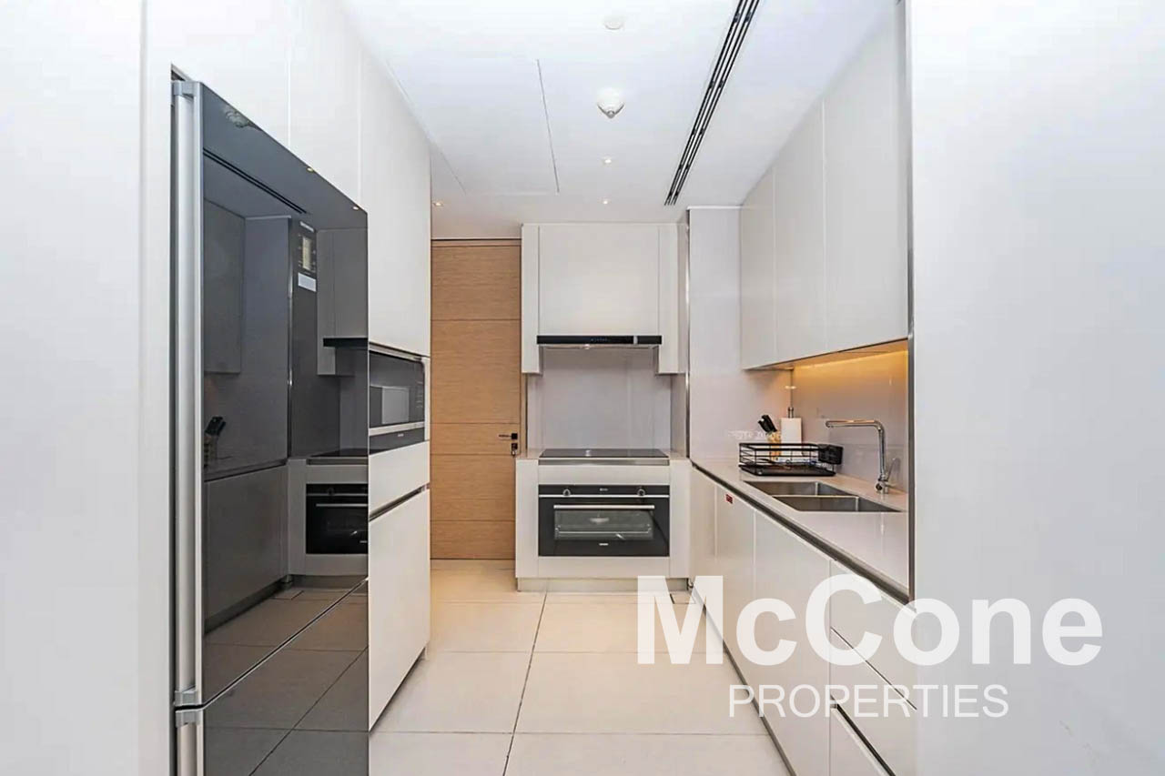 3 Bedroom Apartment for Rent in Jumeirah Gate Tower 2, Jumeirah Beach Residence — photo 3 of 10