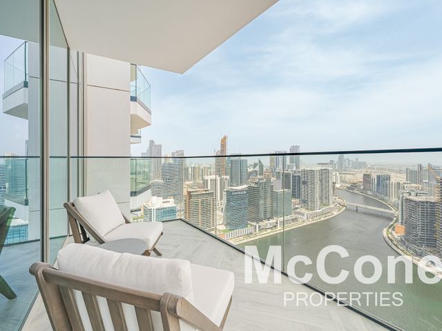 2 Bedroom Apartment for Rent in Peninsula Three, Business Bay