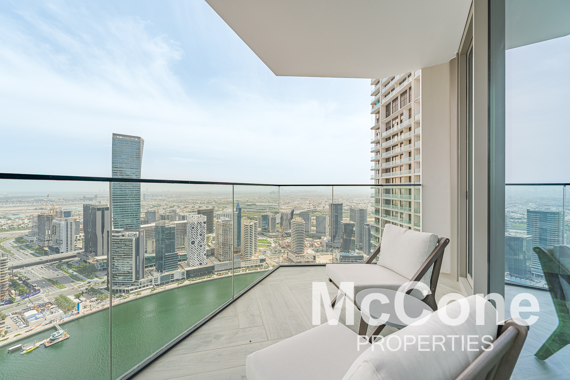 2 Bedroom Apartment for Rent in Peninsula Three, Business Bay — photograph 13 of 22