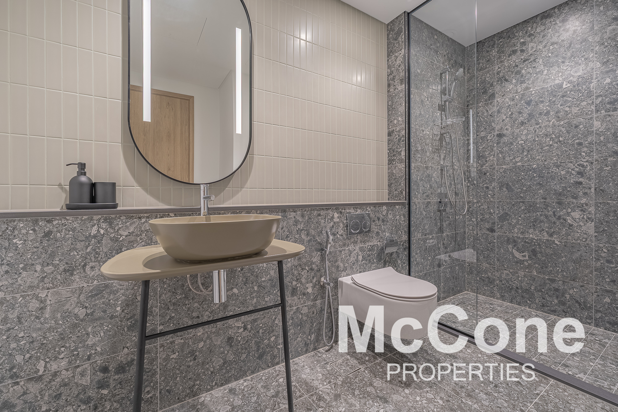 2 Bedroom Apartment for Rent in Peninsula Three, Business Bay — photograph 11 of 22