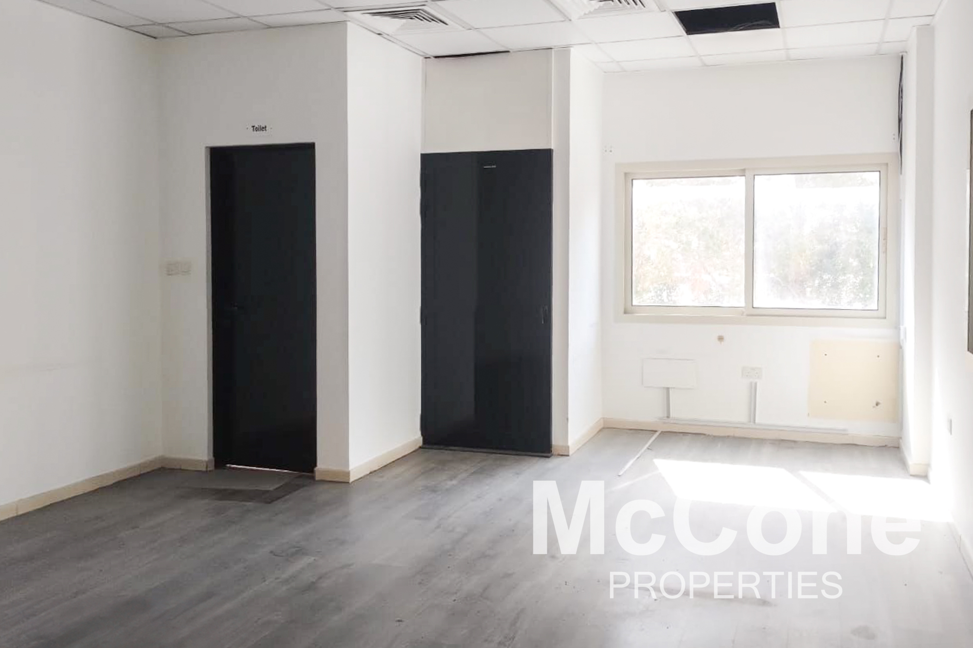 Warehouse for Rent in AT Investment Park, Dubai Investment Park (DIP) — photograph 11 of 11