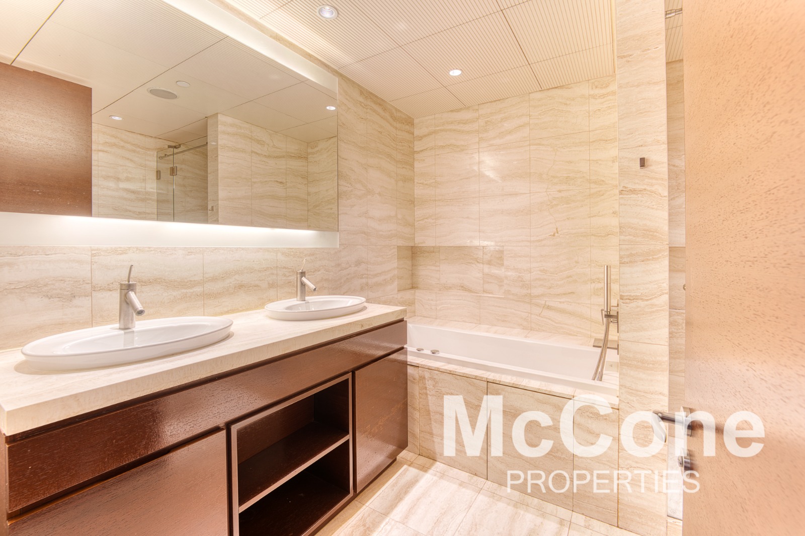 1 Bedroom Apartment for Rent in Burj Khalifa, Downtown Dubai — photograph 12 of 15