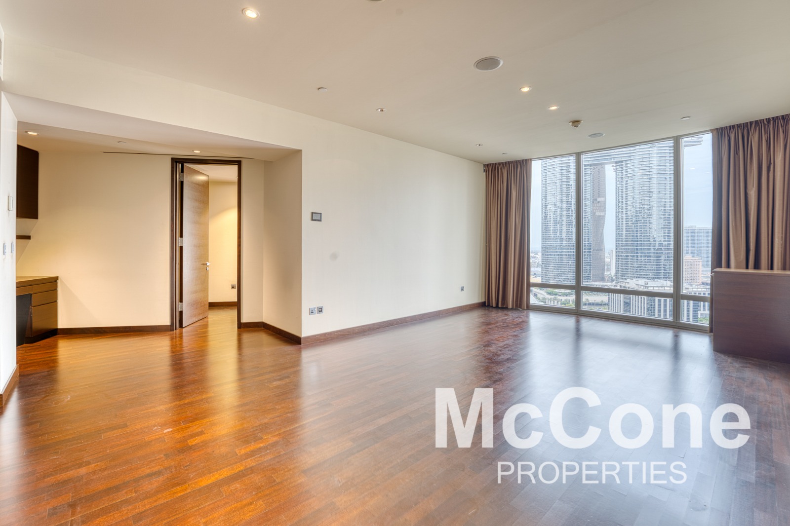 1 Bedroom Apartment for Rent in Burj Khalifa, Downtown Dubai — photo 2 of 15
