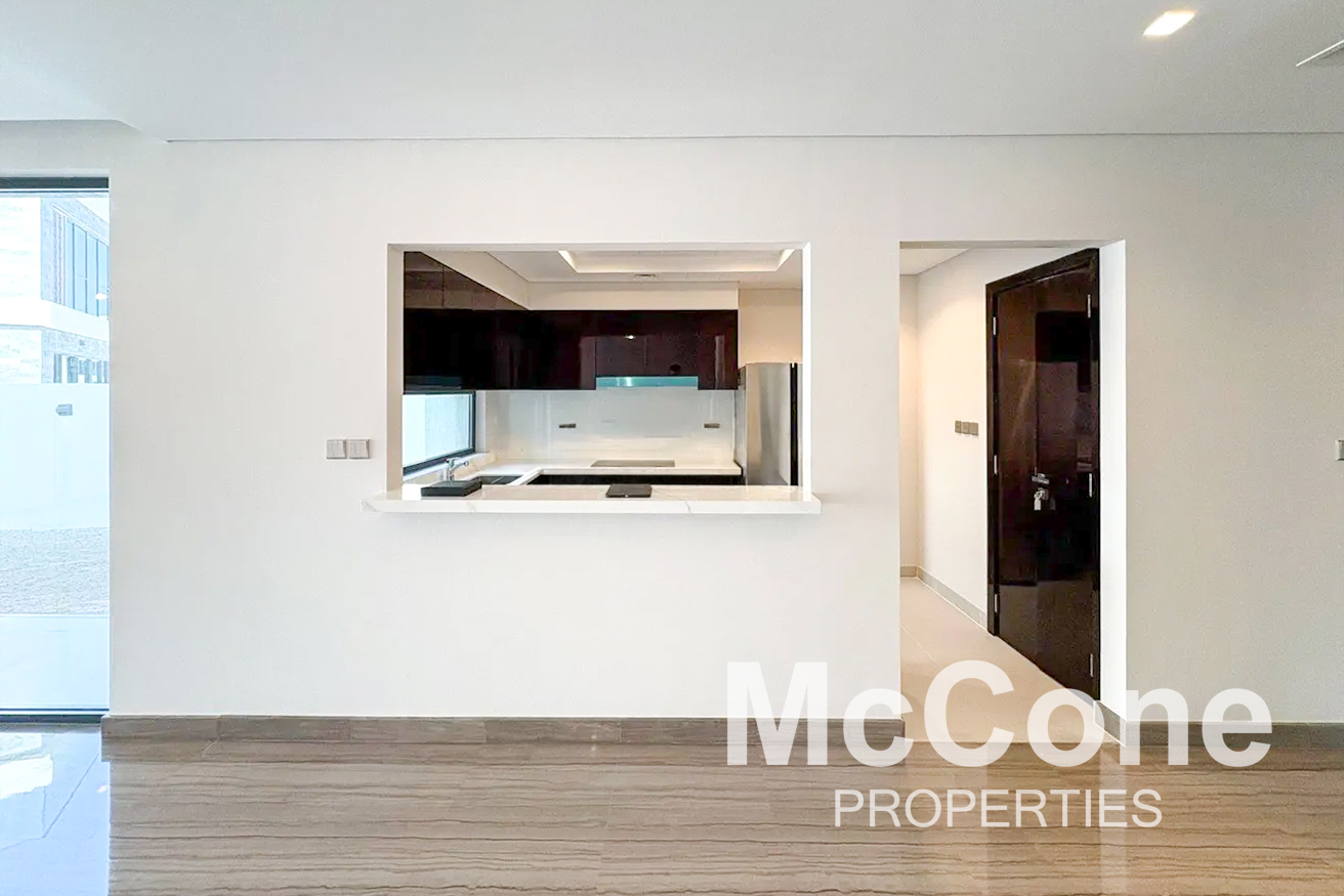 6 Bedroom Villa for Rent in Silver Springs 3, DAMAC Hills — photo 5 of 24