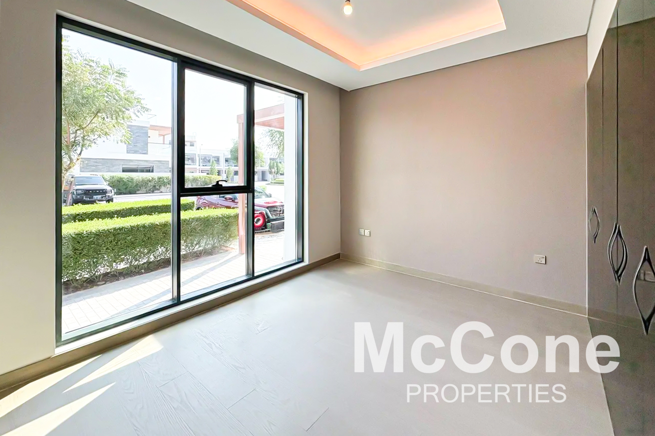 6 Bedroom Villa for Rent in Silver Springs 3, DAMAC Hills — photo 6 of 24