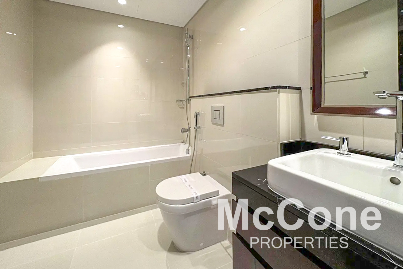 6 Bedroom Villa for Rent in Silver Springs 3, DAMAC Hills — photograph 15 of 24
