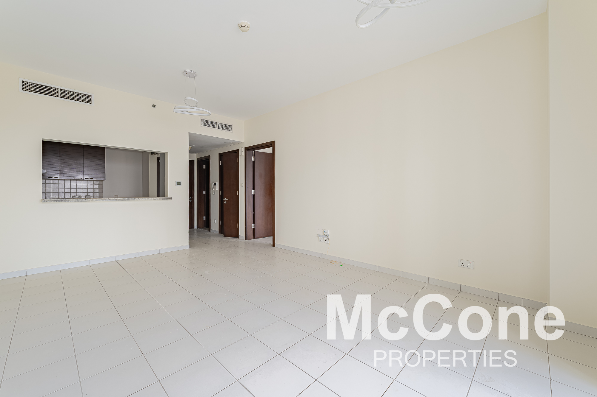 1 Bedroom Apartment for Rent in Marina Tower, Dubai Marina — photo 4 of 15