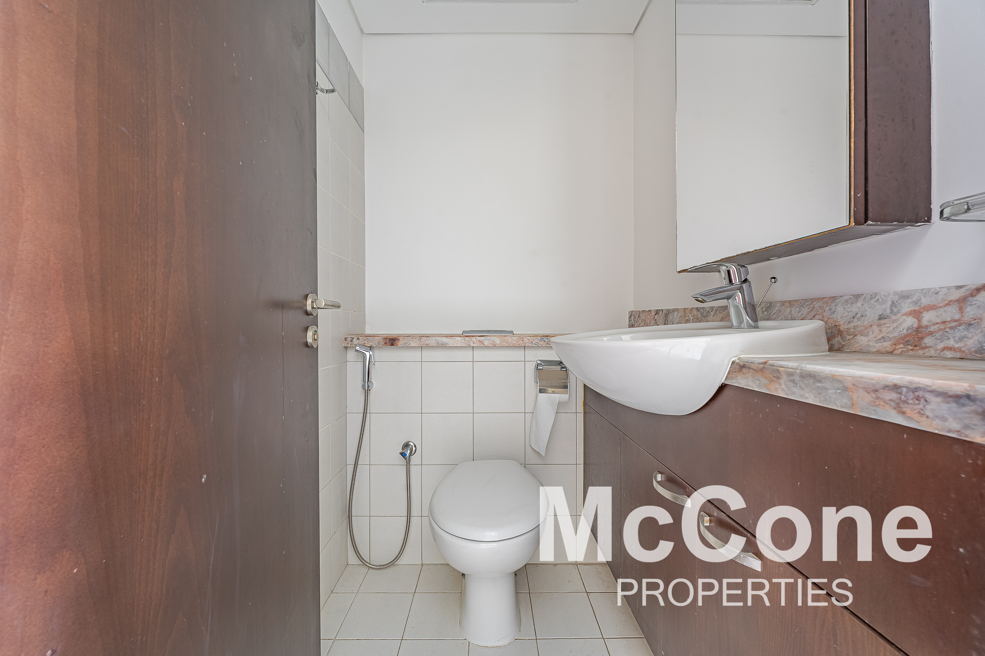 1 Bedroom Apartment for Rent in Marina Tower, Dubai Marina — photograph 11 of 15