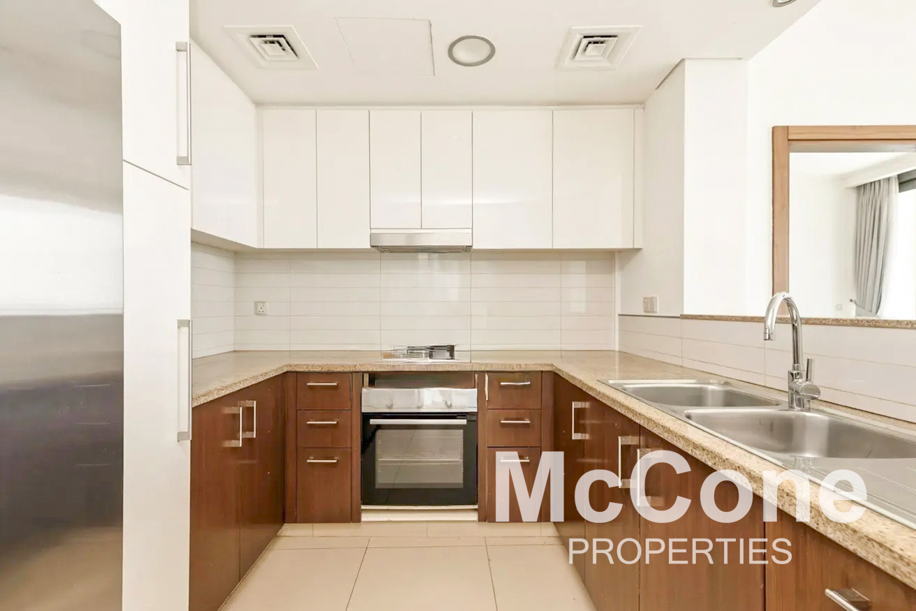 2 Bedroom Apartment for Rent in Burj Vista 2, Downtown Dubai — photo 3 of 12