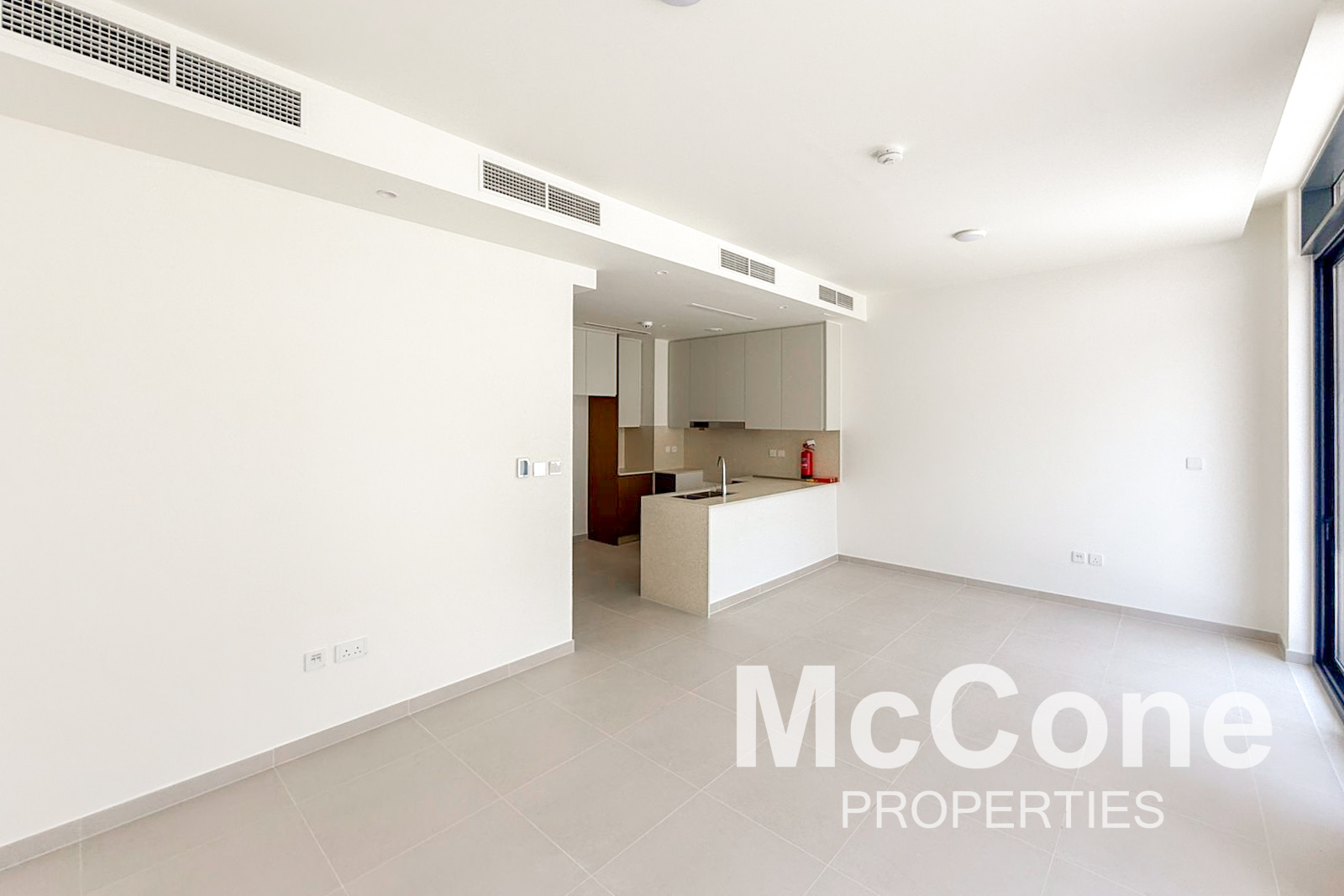3 Bedroom Townhouse for Rent in Greenview 3, Dubai South (Dubai World Central) — photo 4 of 18