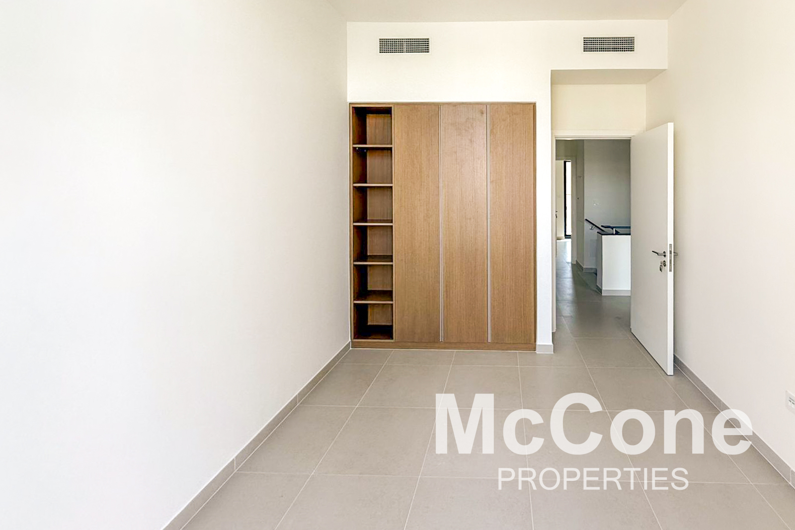 3 Bedroom Townhouse for Rent in Greenview 3, Dubai South (Dubai World Central) — photo 9 of 18