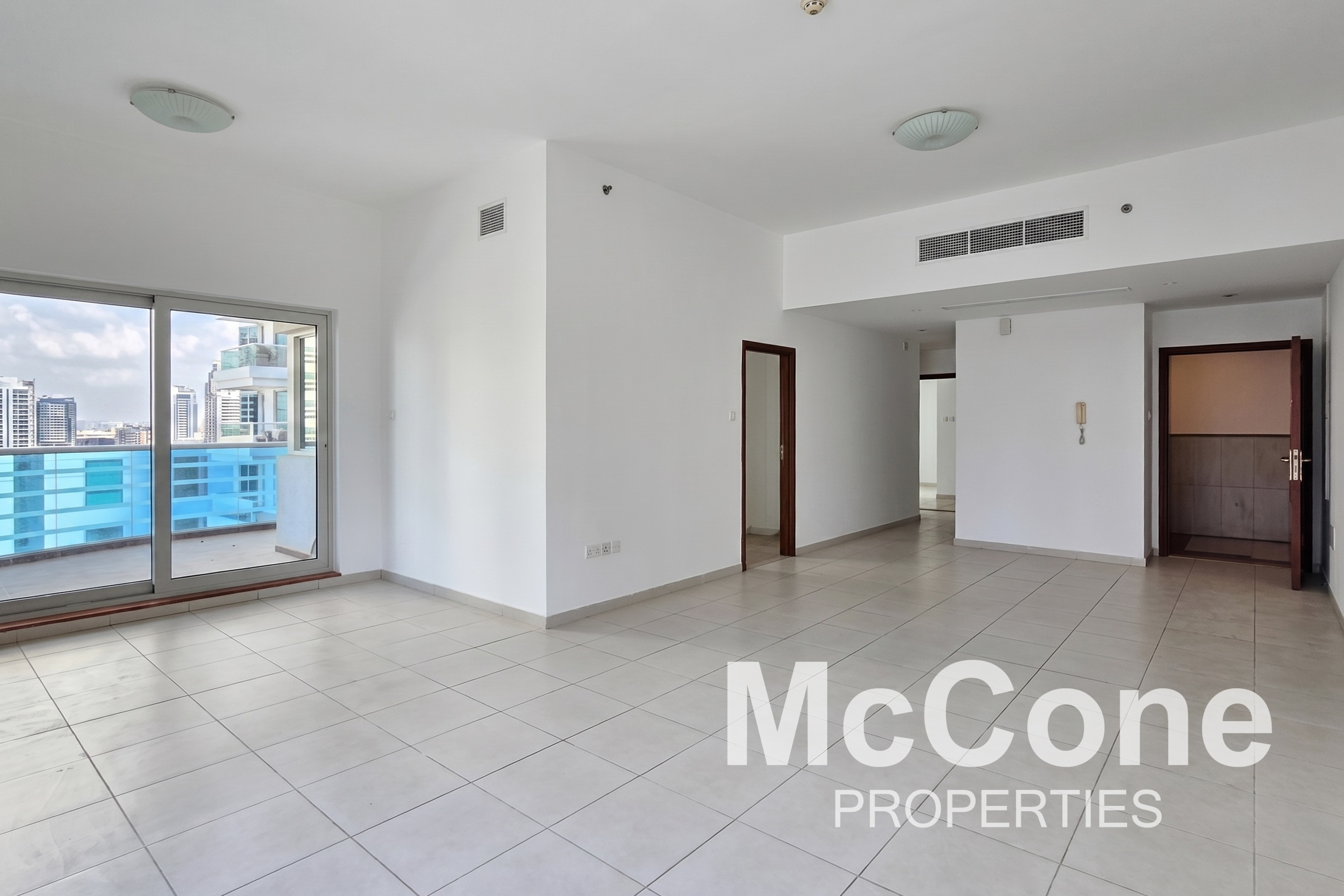 2 Bedroom Apartment for Rent in Cascades Tower, Dubai Marina — photo 4 of 12