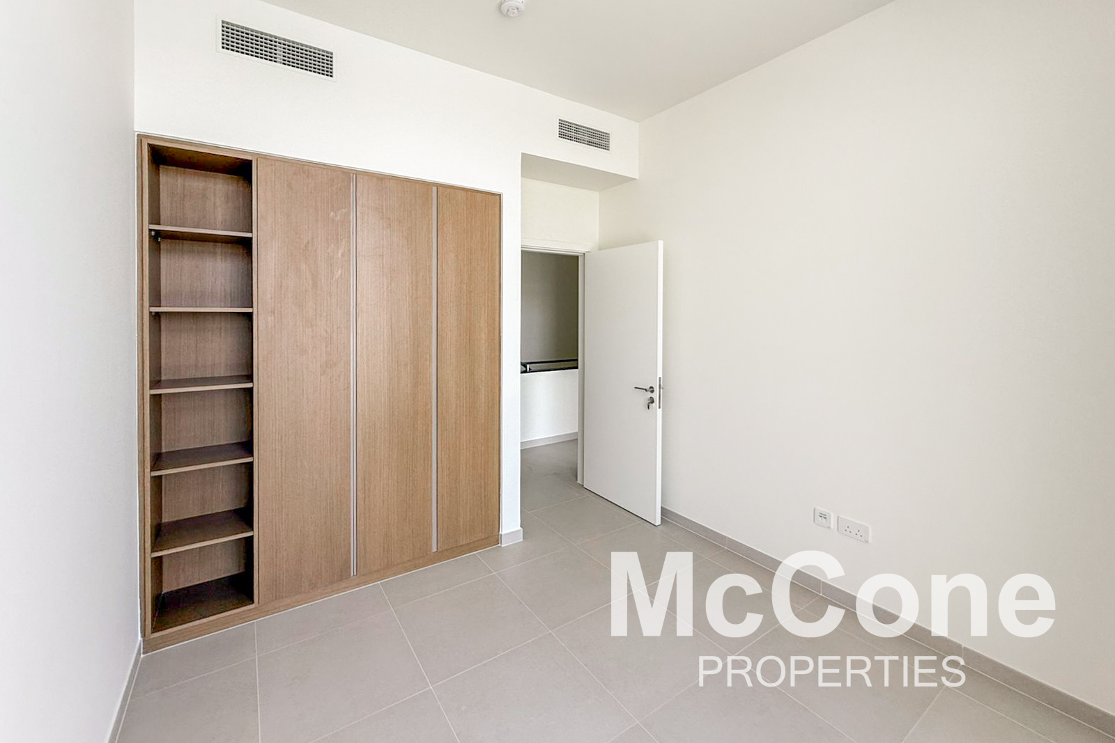 3 Bedroom Villa for Rent in Greenview 3, Dubai South (Dubai World Central) — photograph 14 of 18