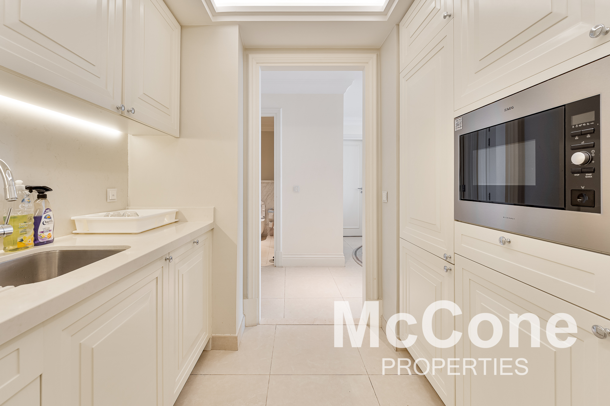 2 Bedroom Apartment for Rent in Kempinski BLVD, Downtown Dubai — photo 7 of 17