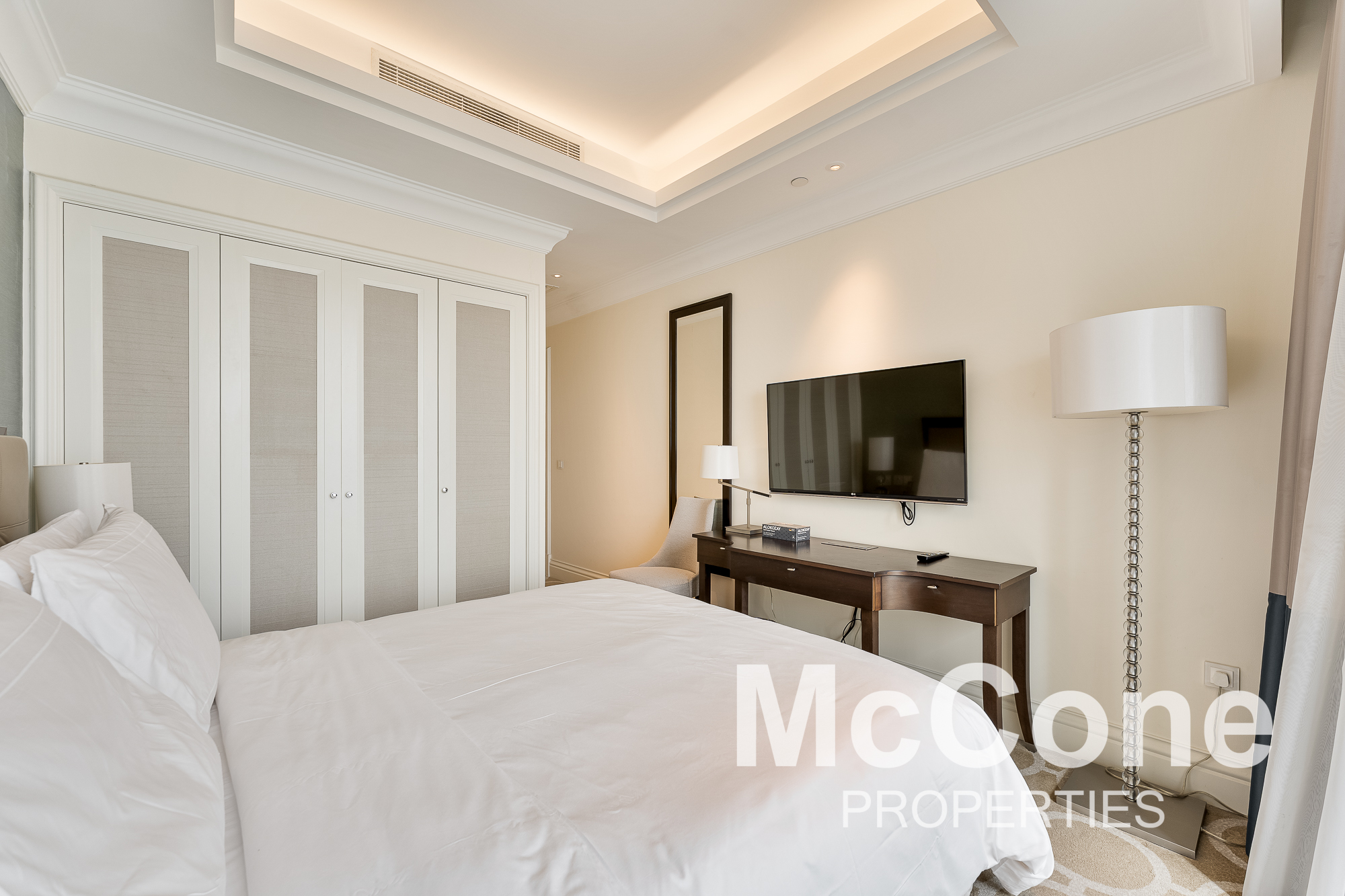 2 Bedroom Apartment for Rent in Kempinski BLVD, Downtown Dubai — photograph 10 of 17