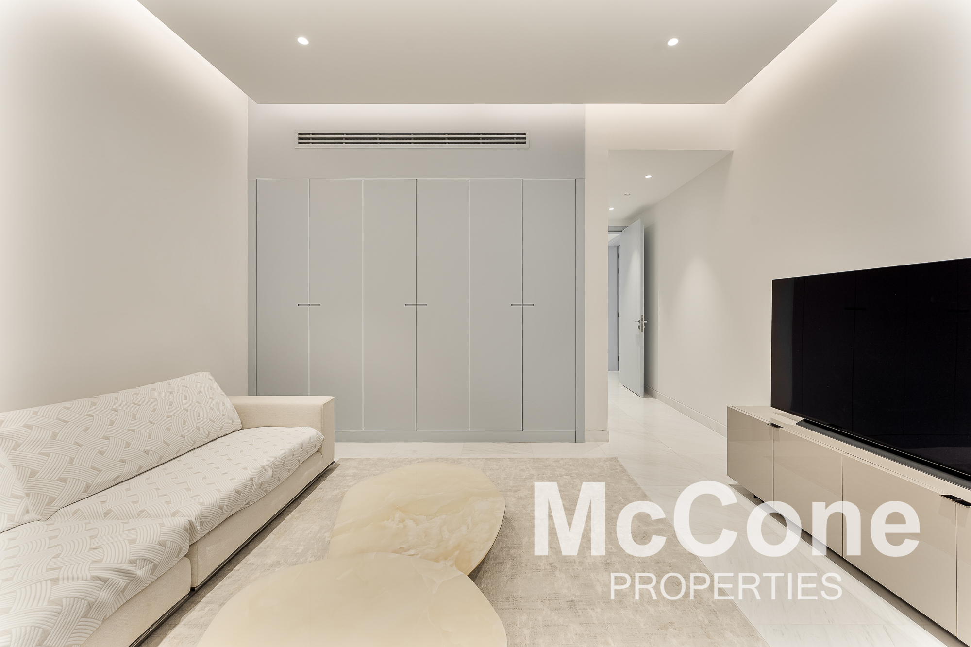 4 Bedroom Apartment for Rent in 1 JBR, Jumeirah Beach Residence — photograph 14 of 15