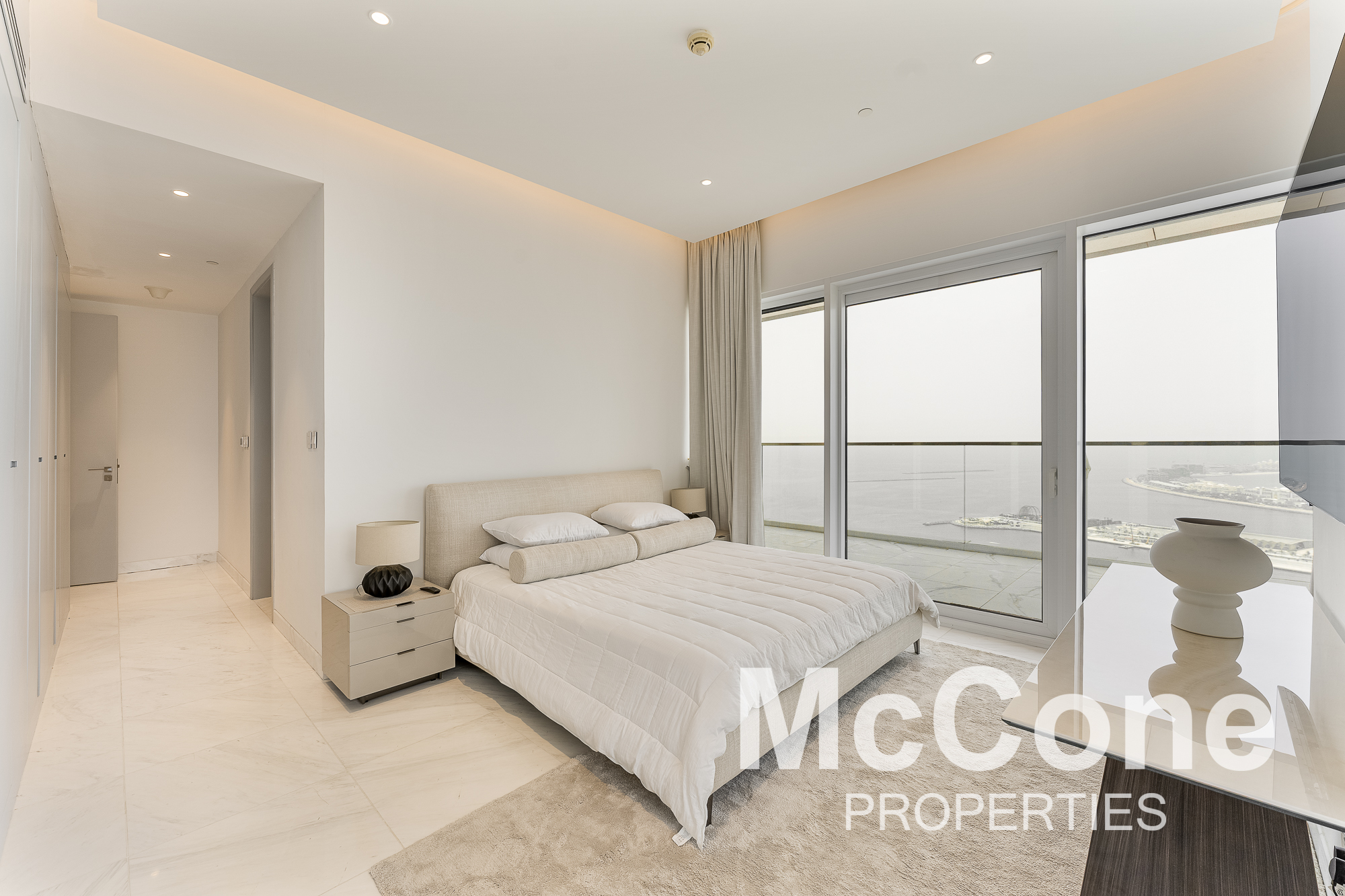4 Bedroom Apartment for Rent in 1 JBR, Jumeirah Beach Residence — photograph 11 of 15