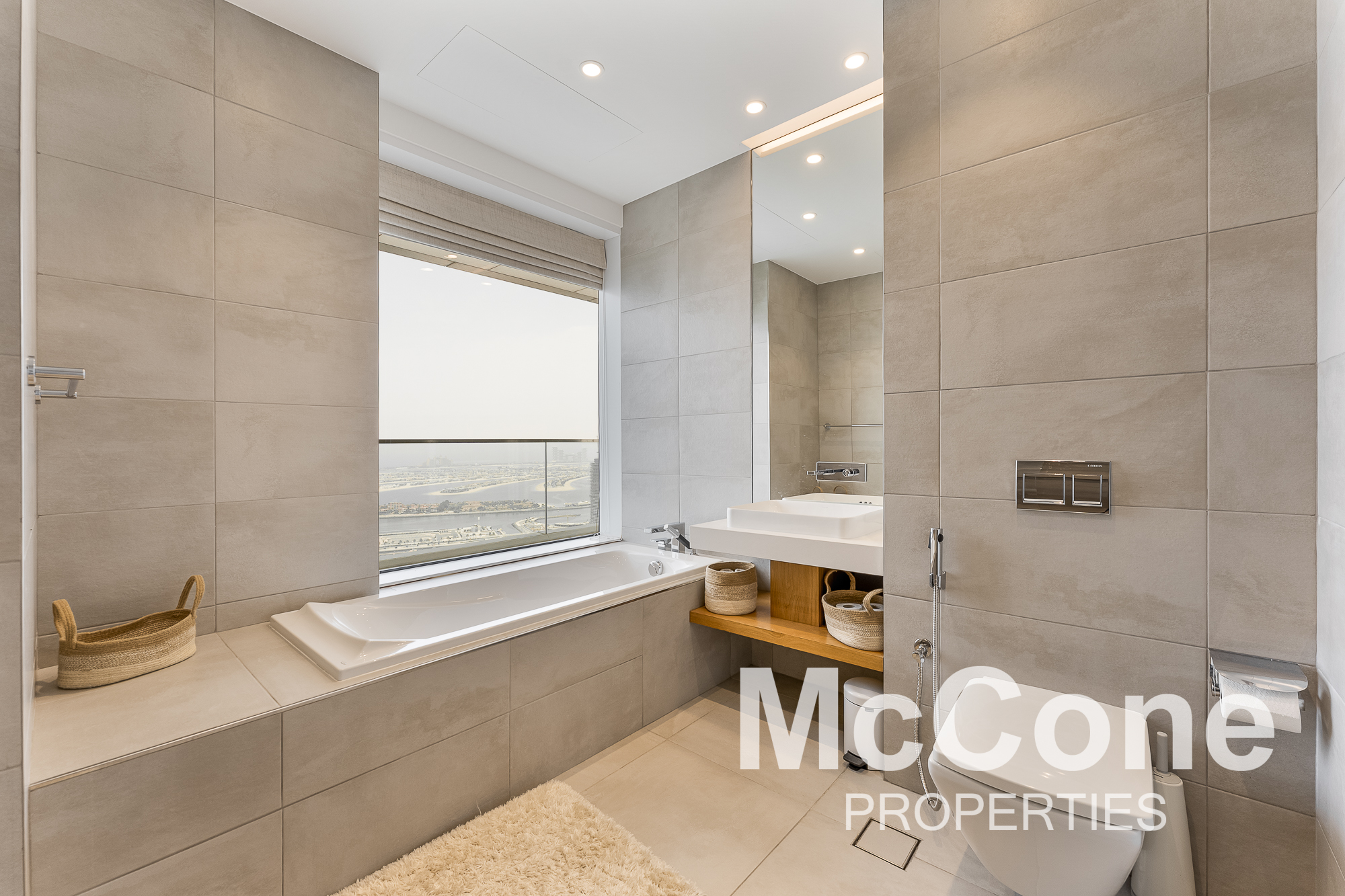 4 Bedroom Apartment for Rent in 1 JBR, Jumeirah Beach Residence — photograph 13 of 15