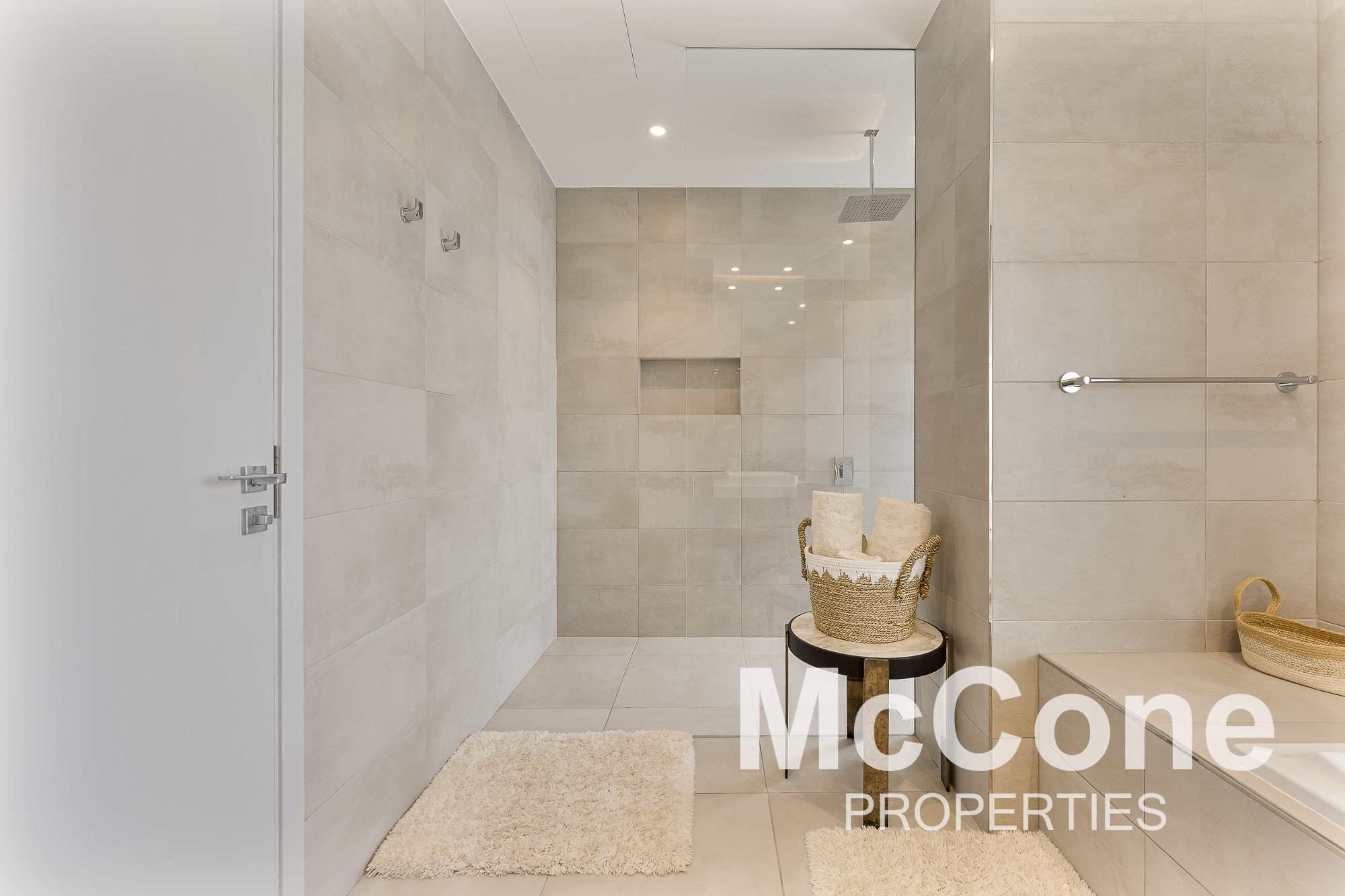 4 Bedroom Apartment for Rent in 1 JBR, Jumeirah Beach Residence — photograph 10 of 15