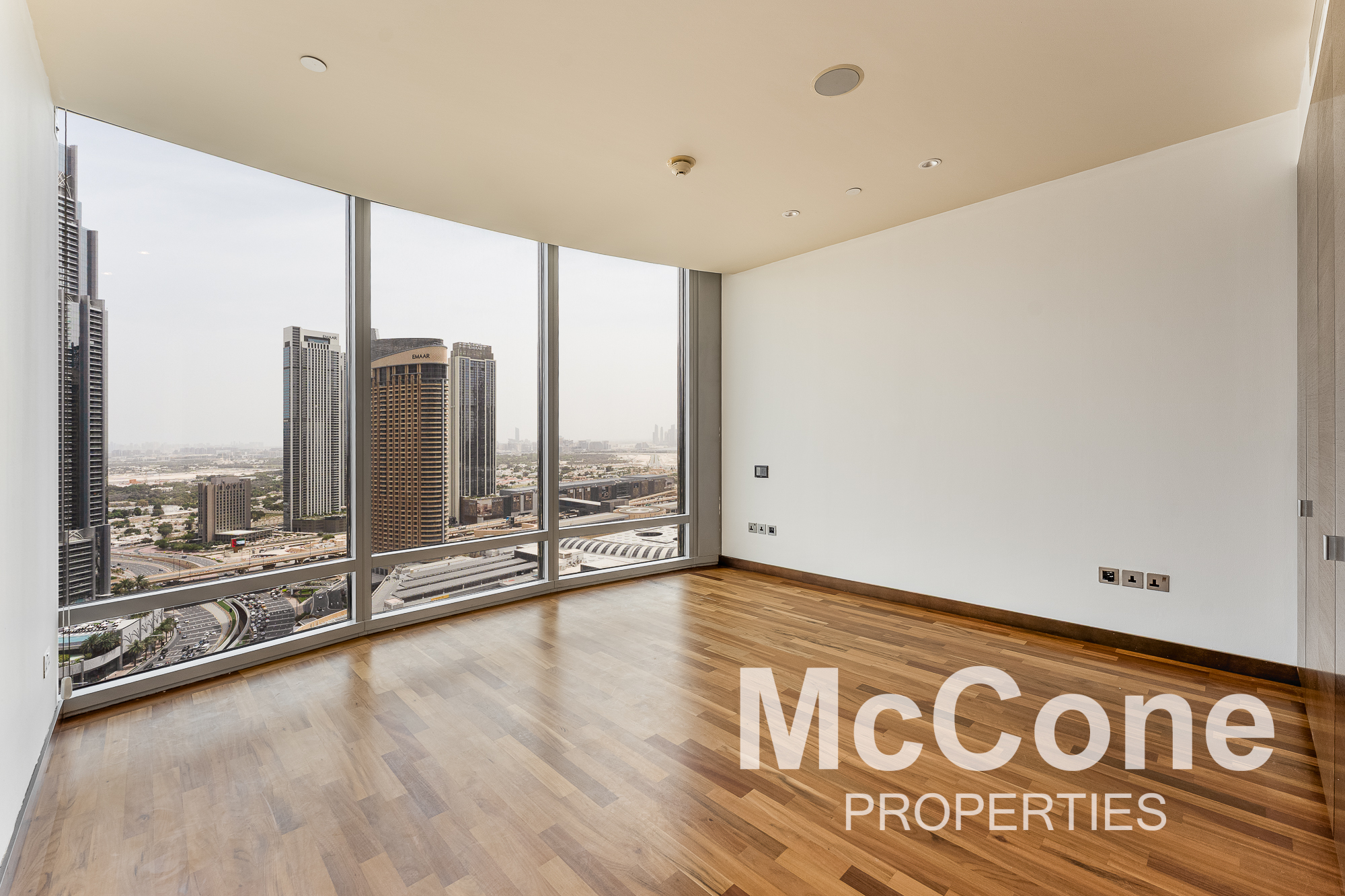 3 Bedroom Apartment for Rent in Burj Khalifa, Downtown Dubai — photograph 10 of 19