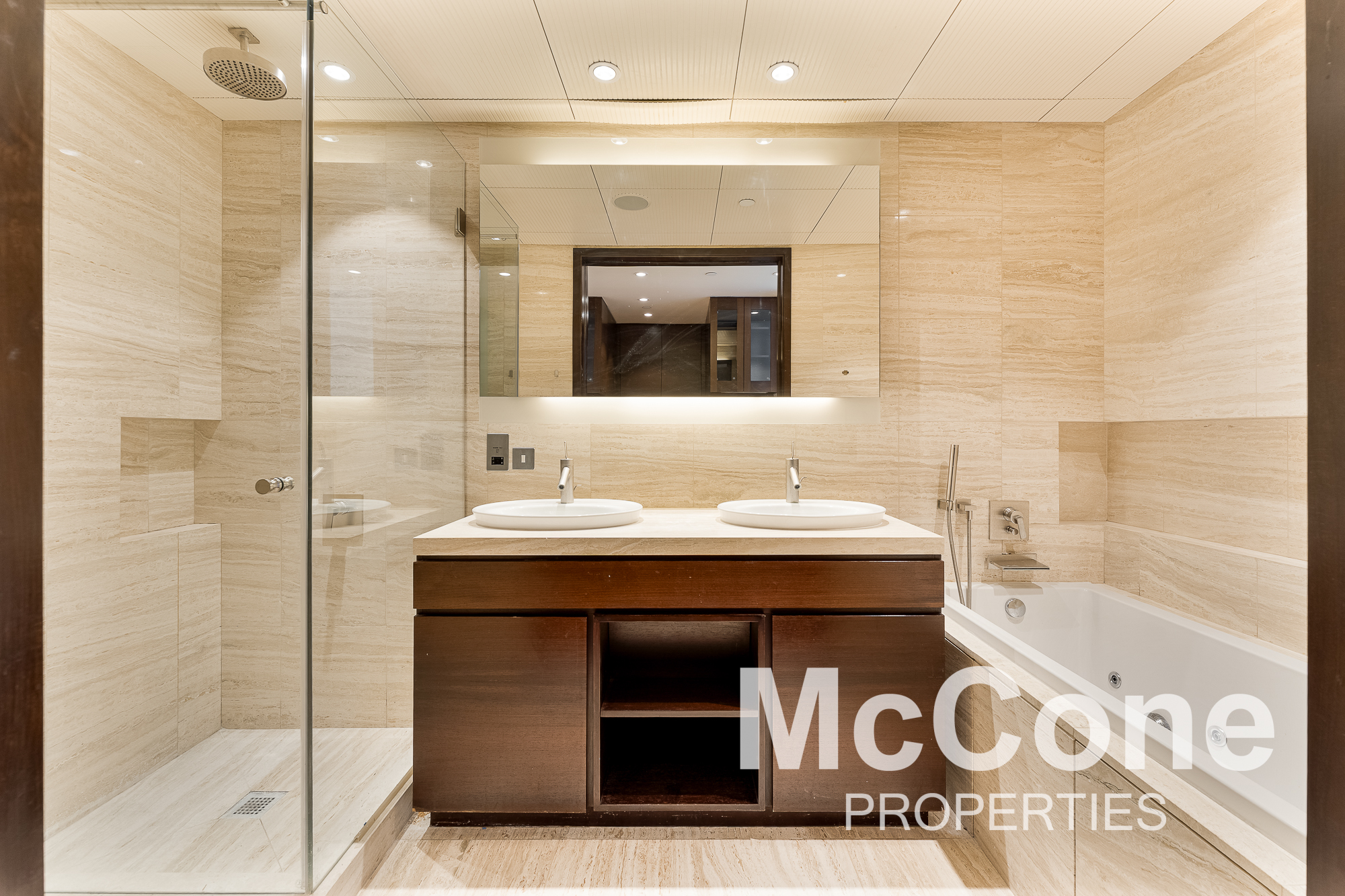 3 Bedroom Apartment for Rent in Burj Khalifa, Downtown Dubai — photograph 13 of 19