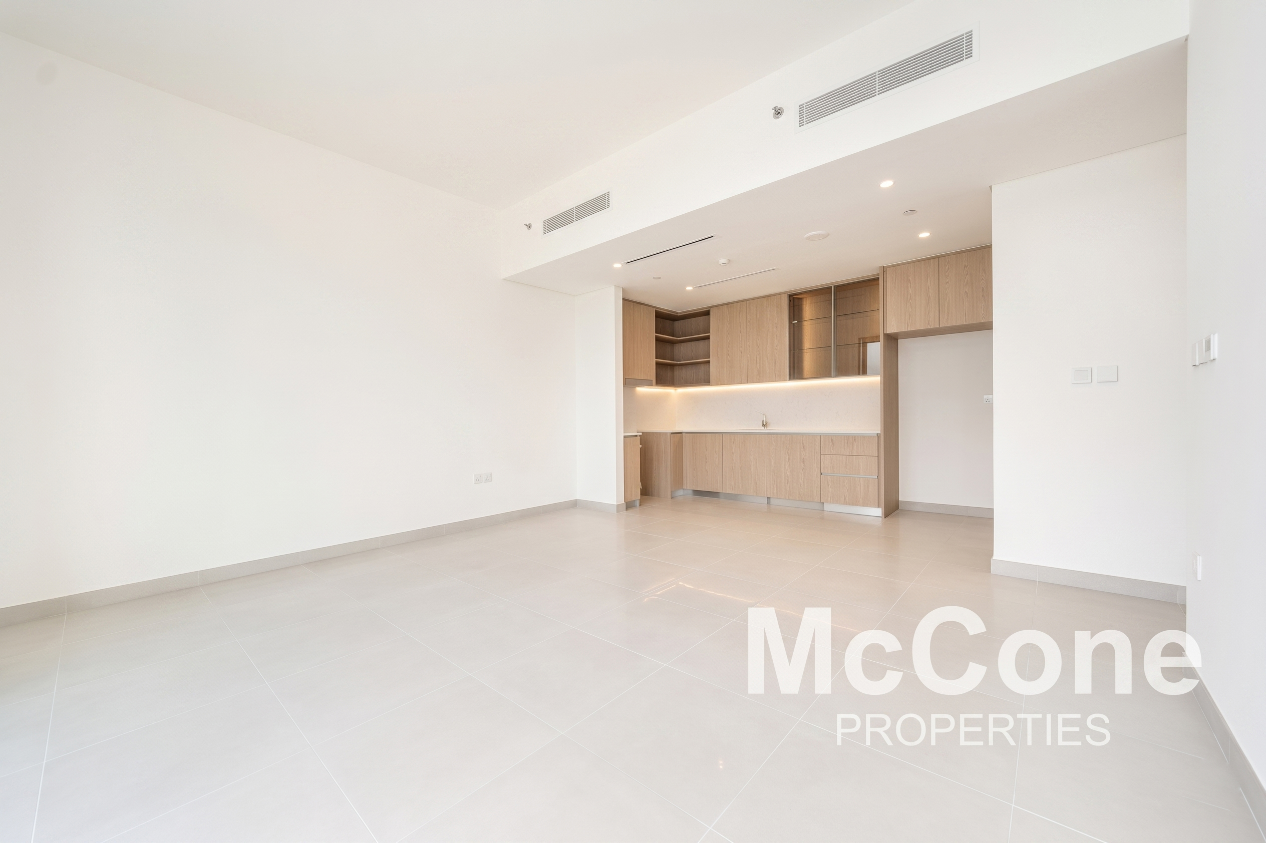 2 Bedroom Apartment for Rent in Park Horizon Tower 2, Dubai Hills Estate — photo 2 of 16