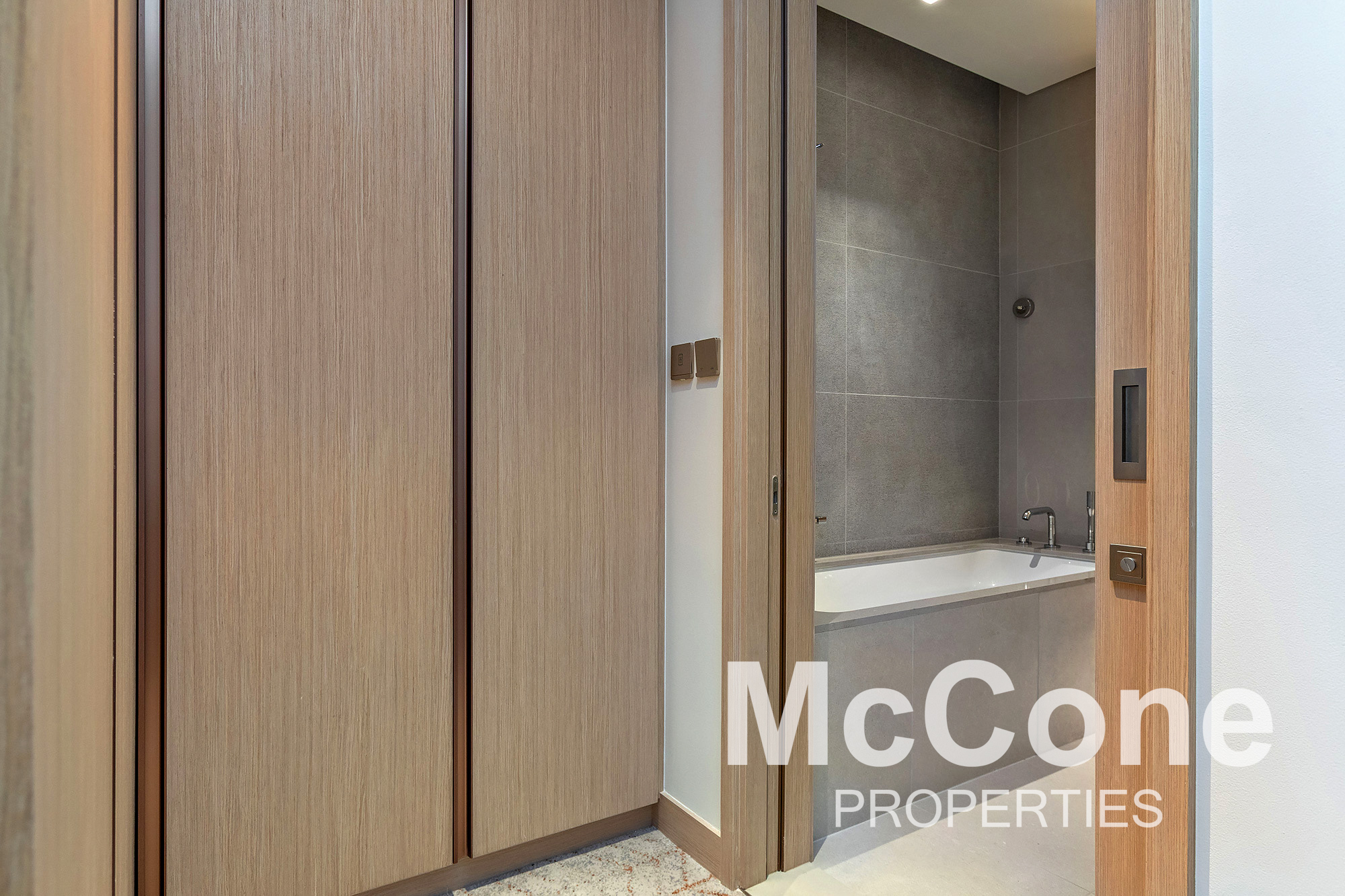 1 Bedroom Apartment for Rent in Vida Dubai Mall Tower 1, Downtown Dubai — photograph 16 of 22