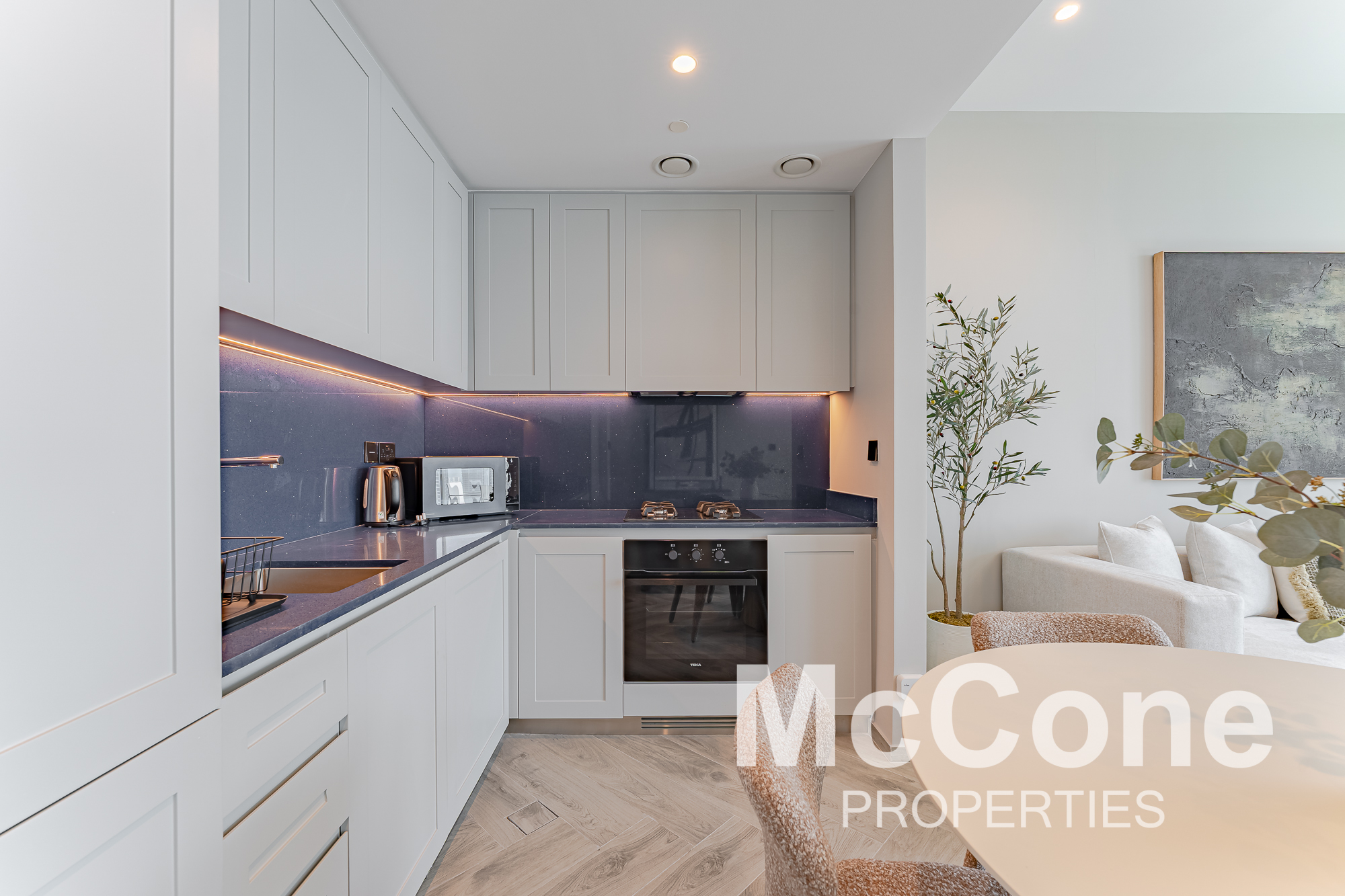 1 Bedroom Apartment for Rent in Peninsula Three, Business Bay — photo 5 of 14