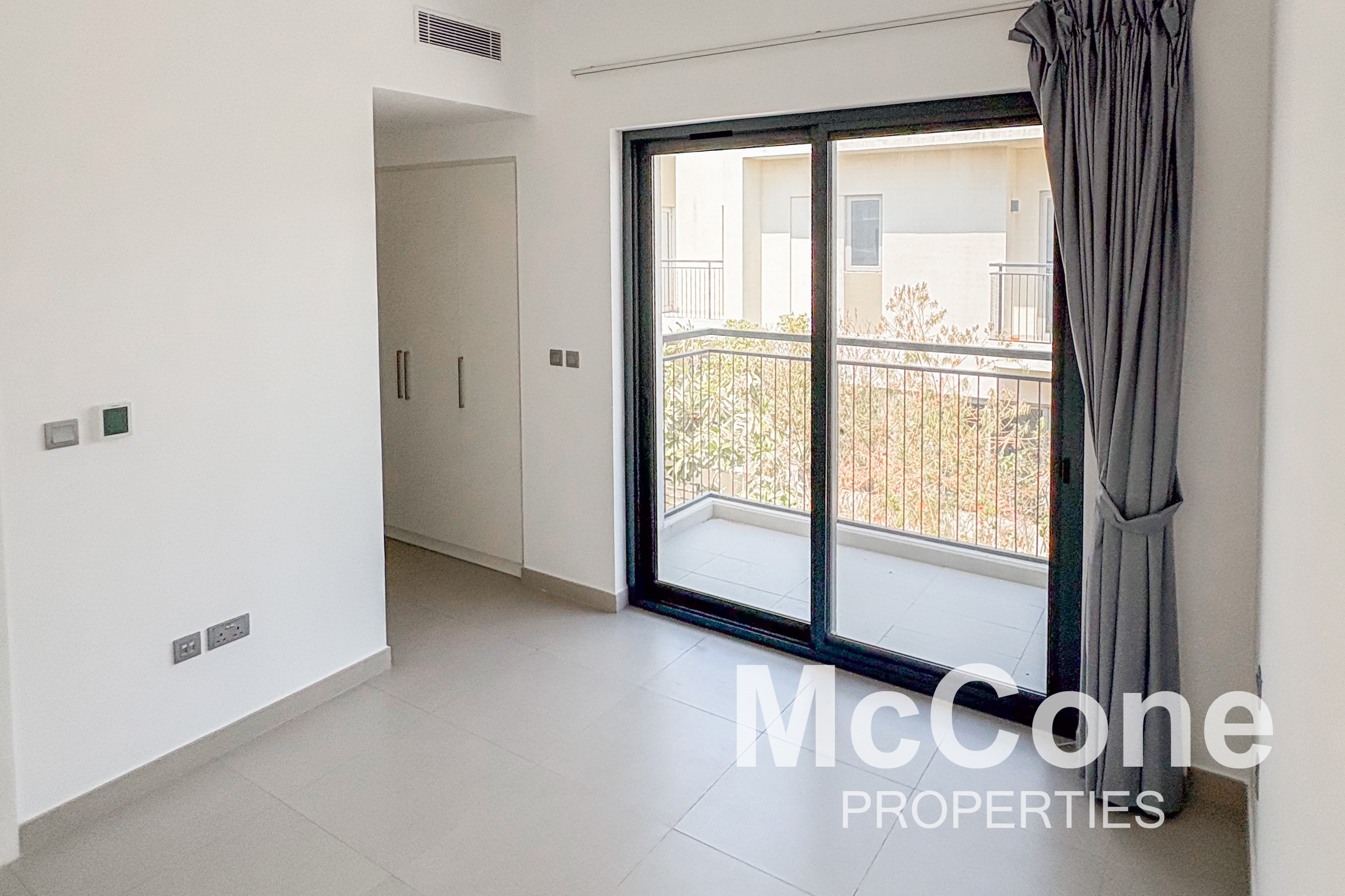 4 Bedroom Townhouse for Rent in Camelia 2, Arabian Ranches 2 — photo 3 of 14