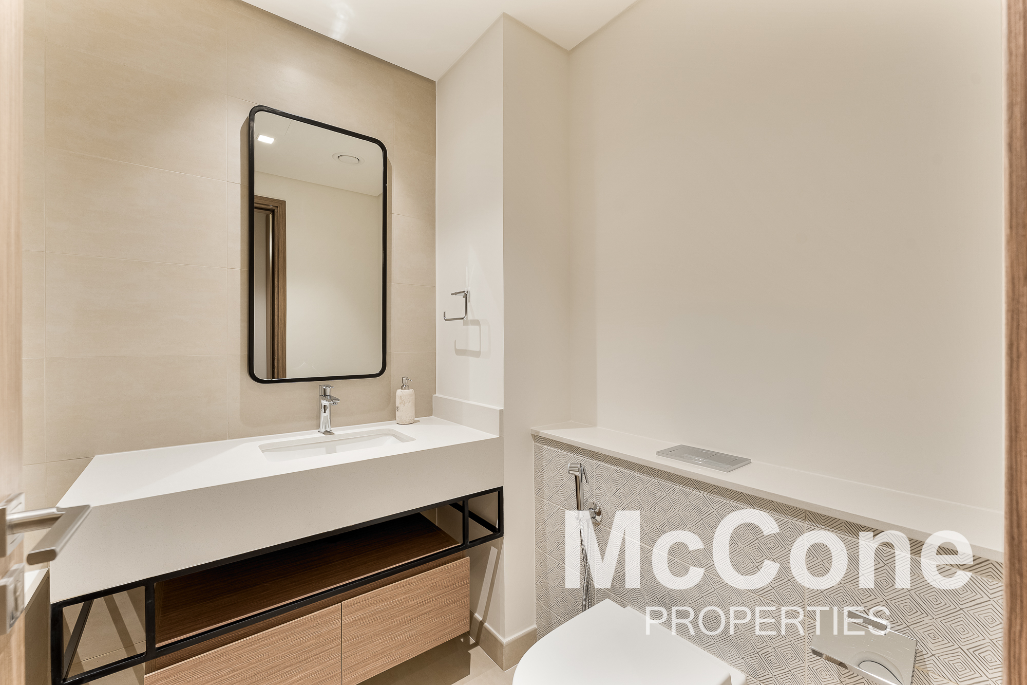 3 Bedroom Apartment for Rent in Seagate Building 1, Mina Rashid — photograph 16 of 29