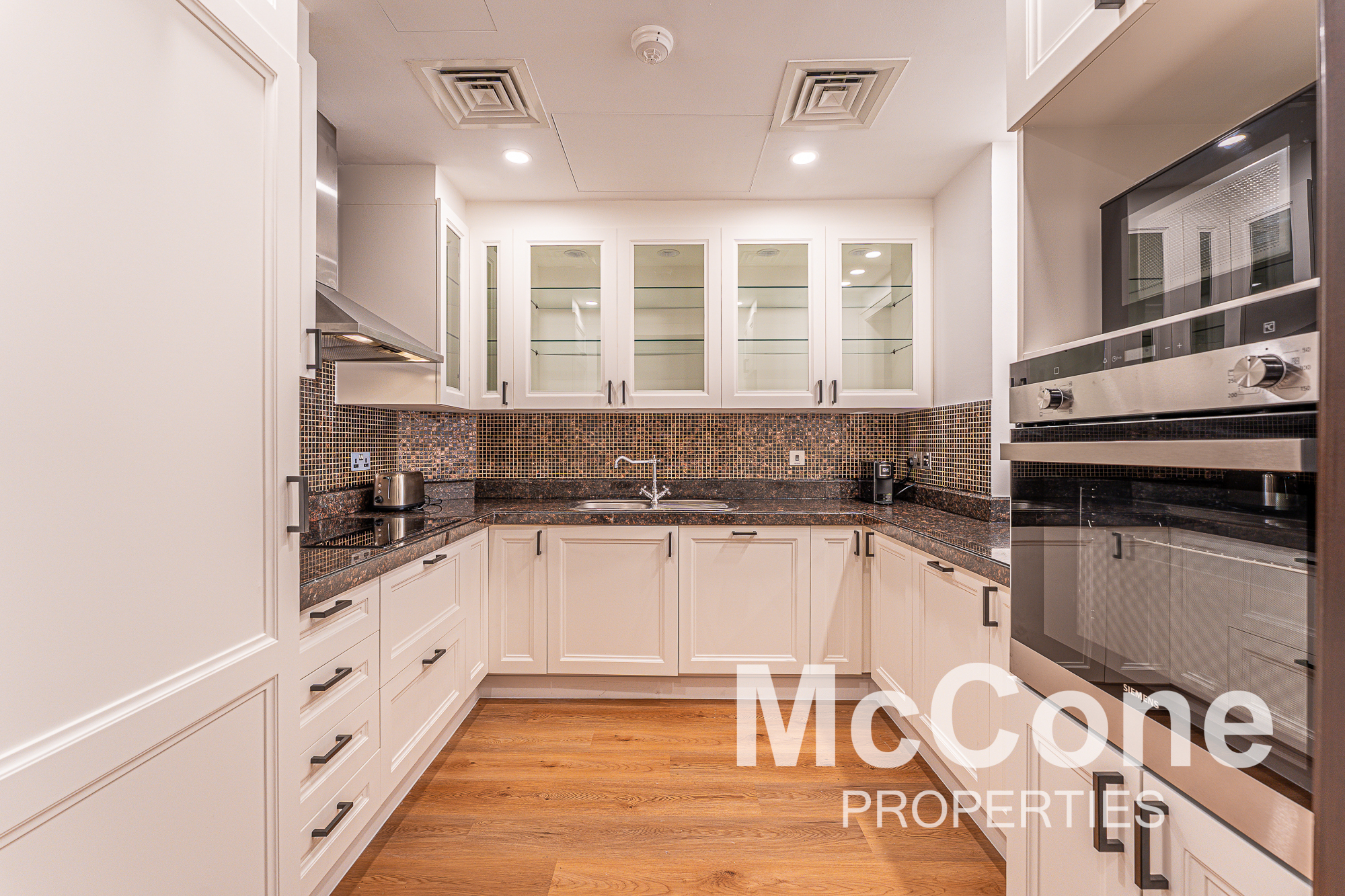 1 Bedroom Apartment for Rent in Yansoon 7, Downtown Dubai — photo 2 of 20