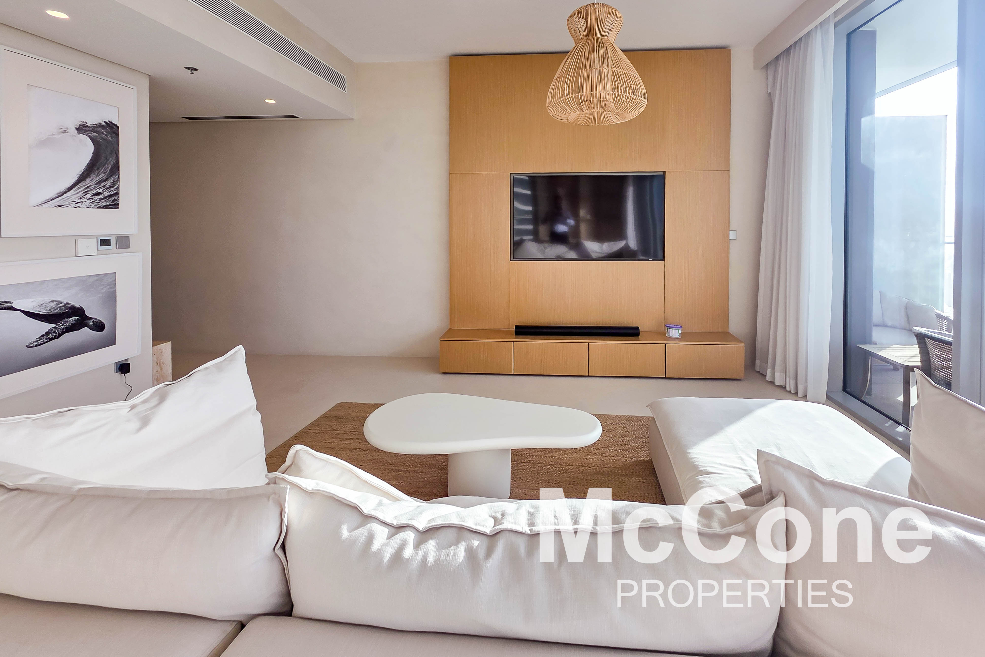 3 Bedroom Apartment for Rent in Beach Isle Tower 1, Dubai Harbour — photo 2 of 17