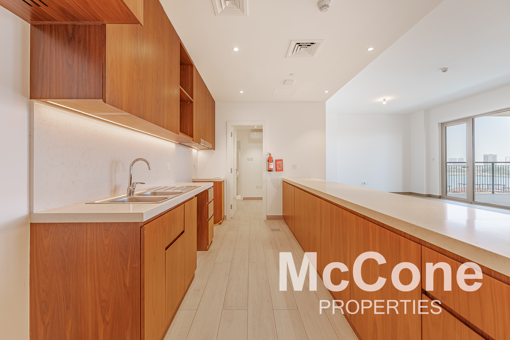 3 Bedroom Apartment for Rent in La Sirene Building 6, Jumeirah — photo 6 of 21