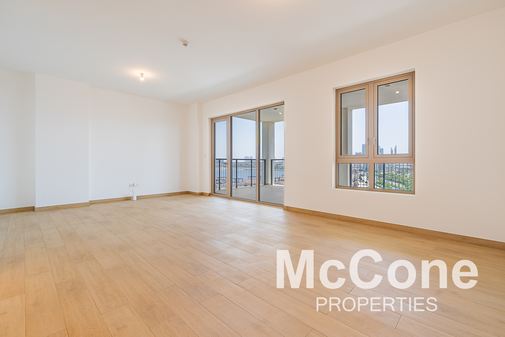 3 Bedroom Apartment for Rent in La Sirene Building 6, Jumeirah — photo 4 of 21
