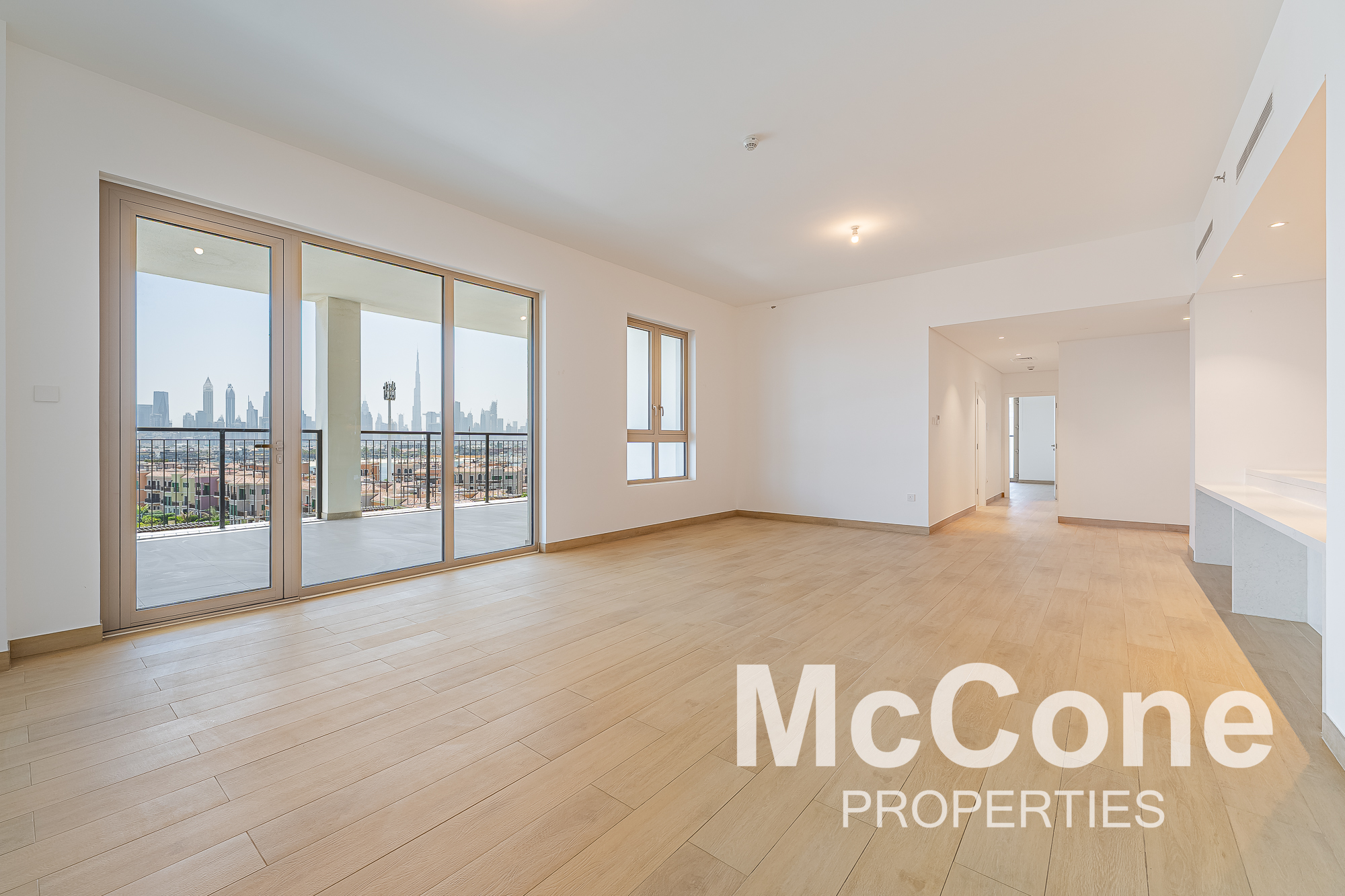 3 Bedroom Apartment for Rent in La Sirene Building 6, Jumeirah — photo 2 of 21