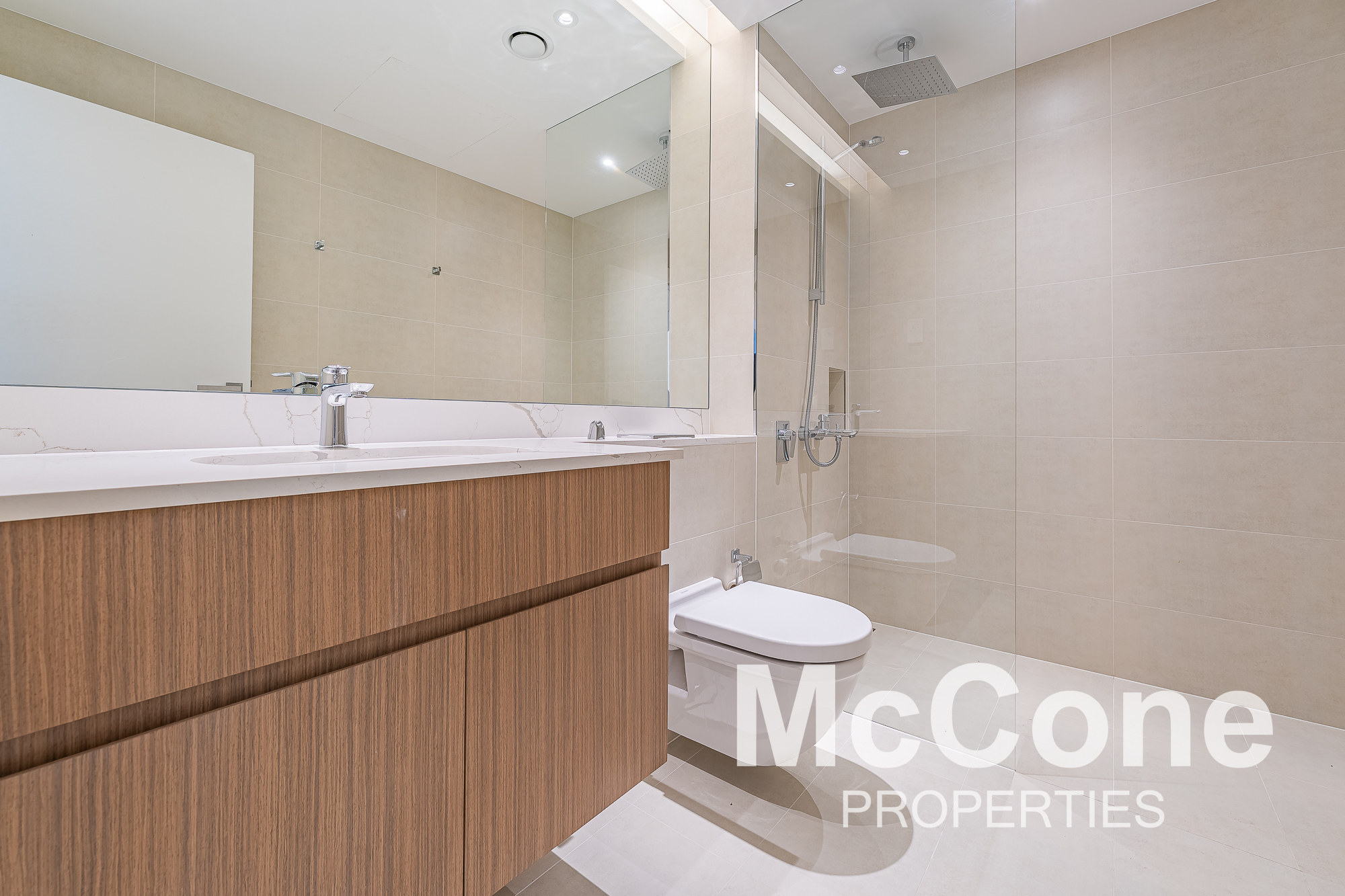 3 Bedroom Apartment for Rent in La Sirene Building 6, Jumeirah — photograph 15 of 21