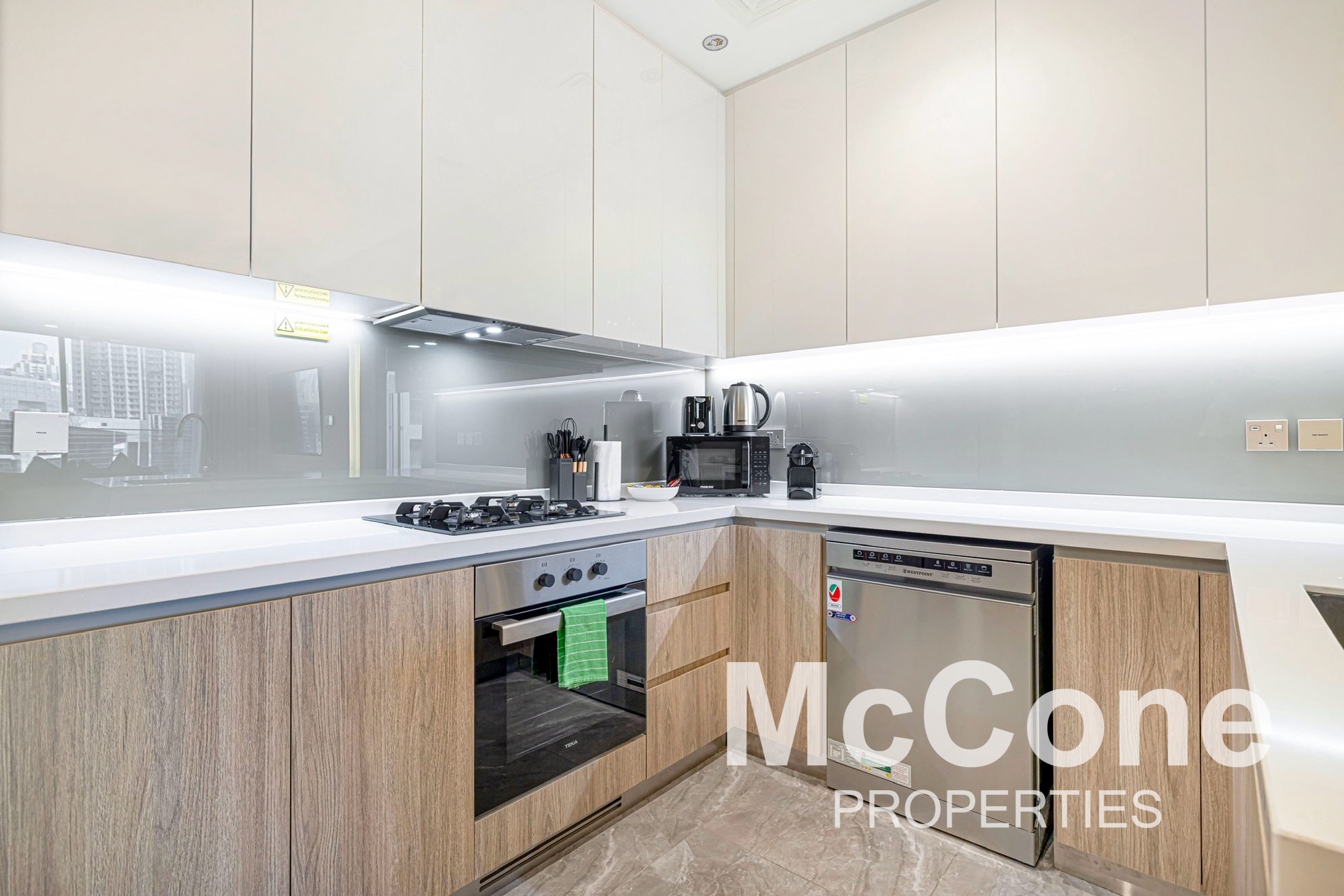 2 Bedroom Apartment for Rent in Peninsula One, Business Bay — photo 5 of 17