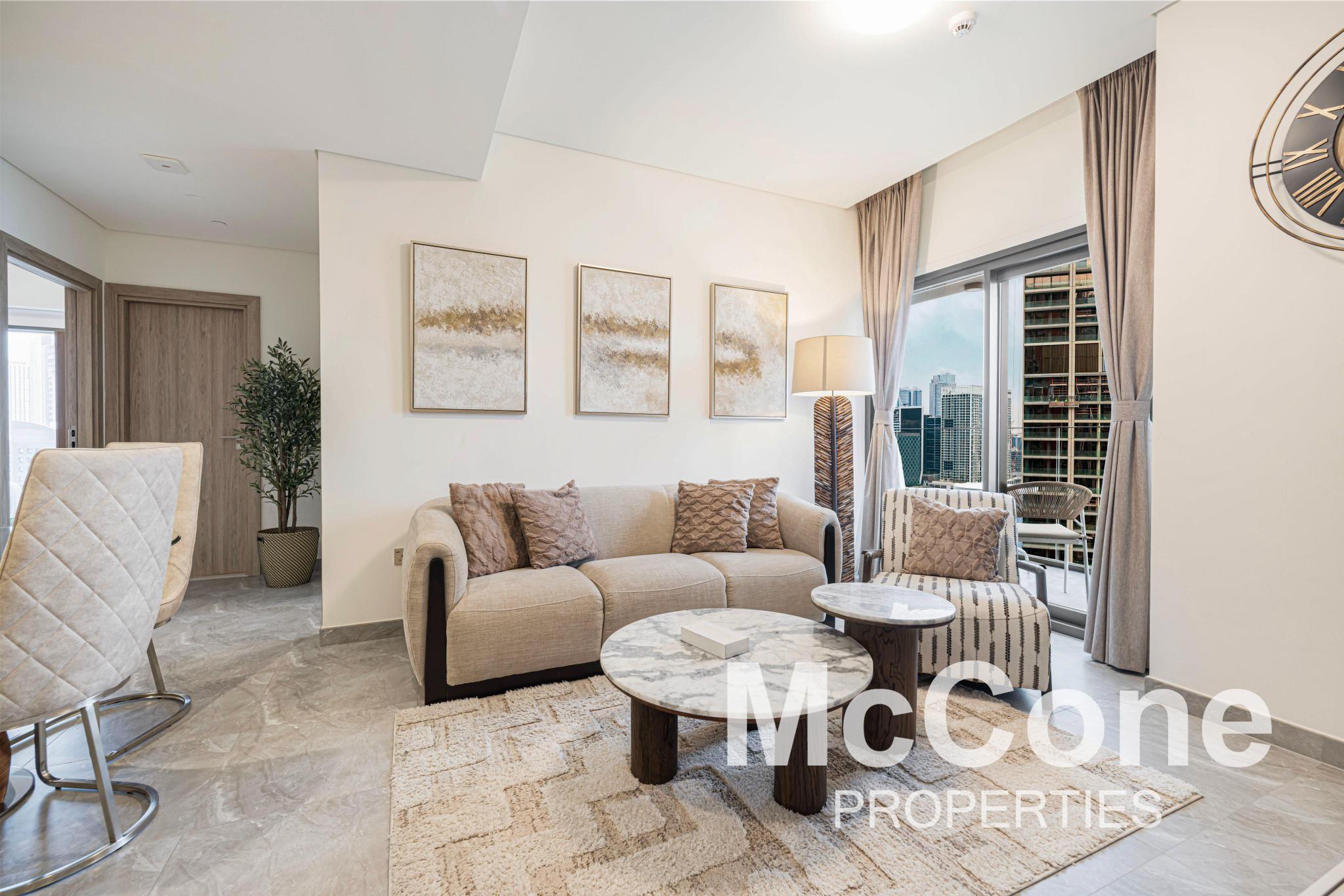 2 Bedroom Apartment for Rent in Peninsula One, Business Bay — photo 2 of 24