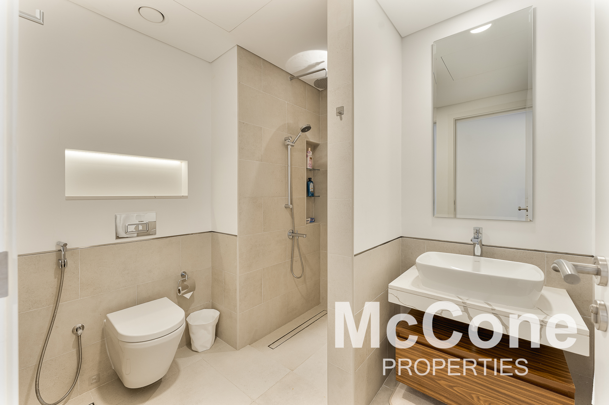 4 Bedroom Apartment for Rent in Asayel, Umm Suqeim — photograph 18 of 30