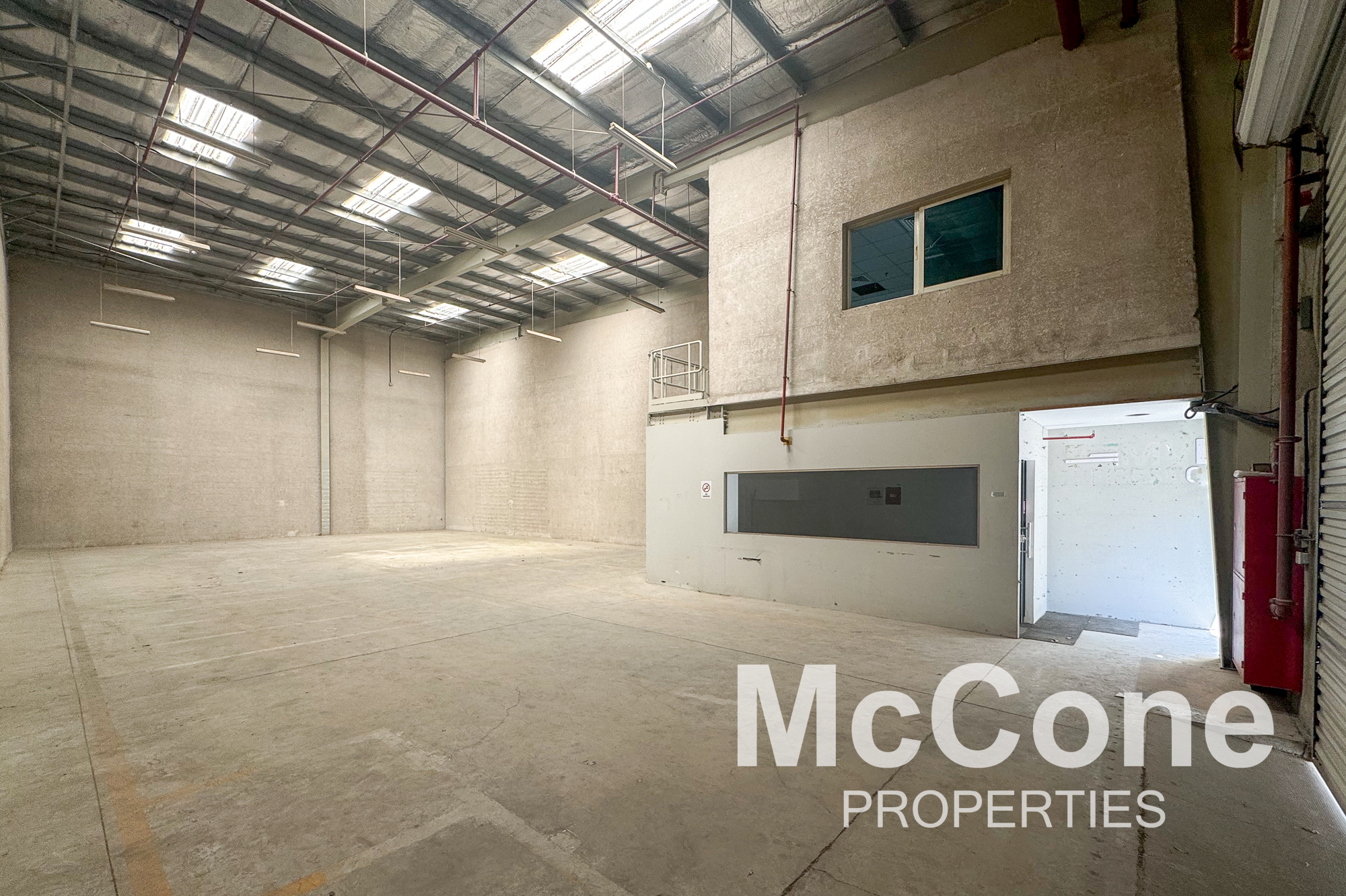 Warehouse for Rent in AT Investment Park, Dubai Investment Park (DIP) — photo 7 of 15