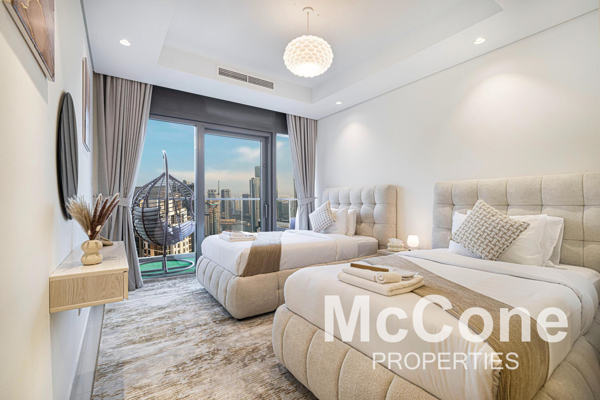 2 Bedroom Apartment for Rent in Paramount Tower Hotel & Residences, Business Bay — photograph 10 of 27