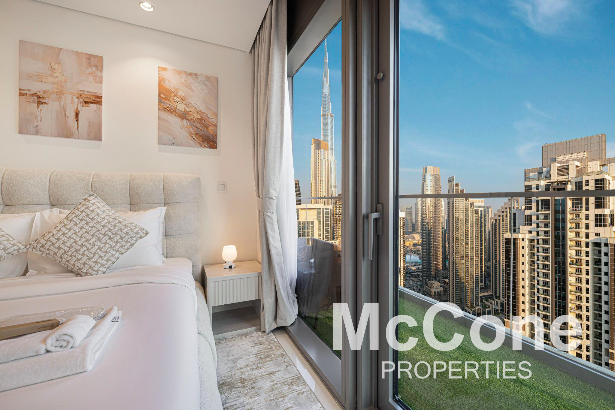 2 Bedroom Apartment for Rent in Paramount Tower Hotel & Residences, Business Bay — photograph 16 of 27