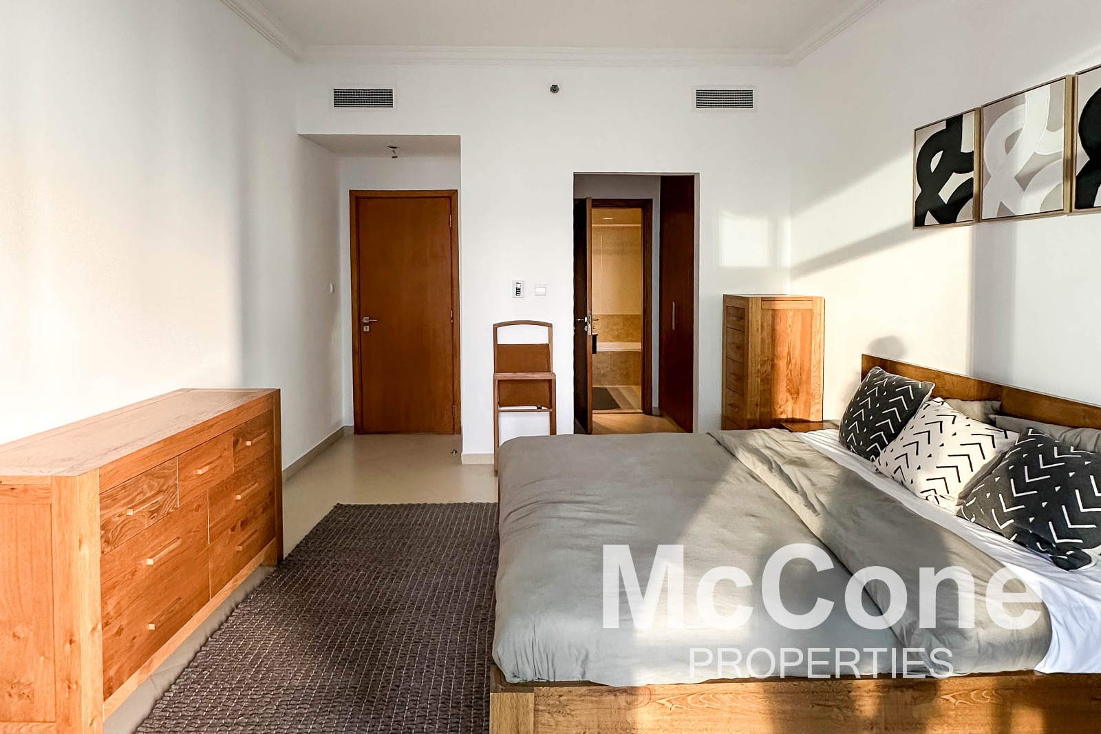 3 Bedroom Apartment for Rent in Dorra Bay, Dubai Marina — photograph 11 of 26