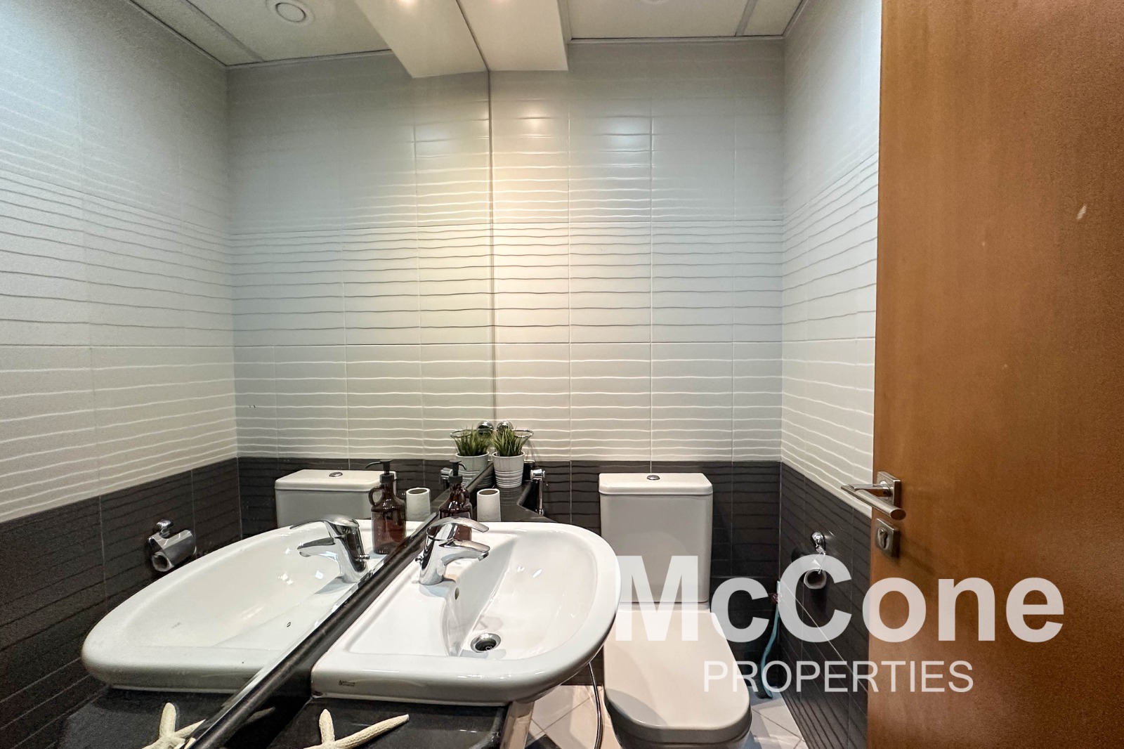 3 Bedroom Apartment for Rent in Dorra Bay, Dubai Marina — photograph 17 of 26