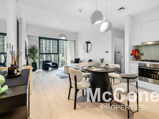 1 Bedroom Apartment for Rent in Act One, Downtown Dubai