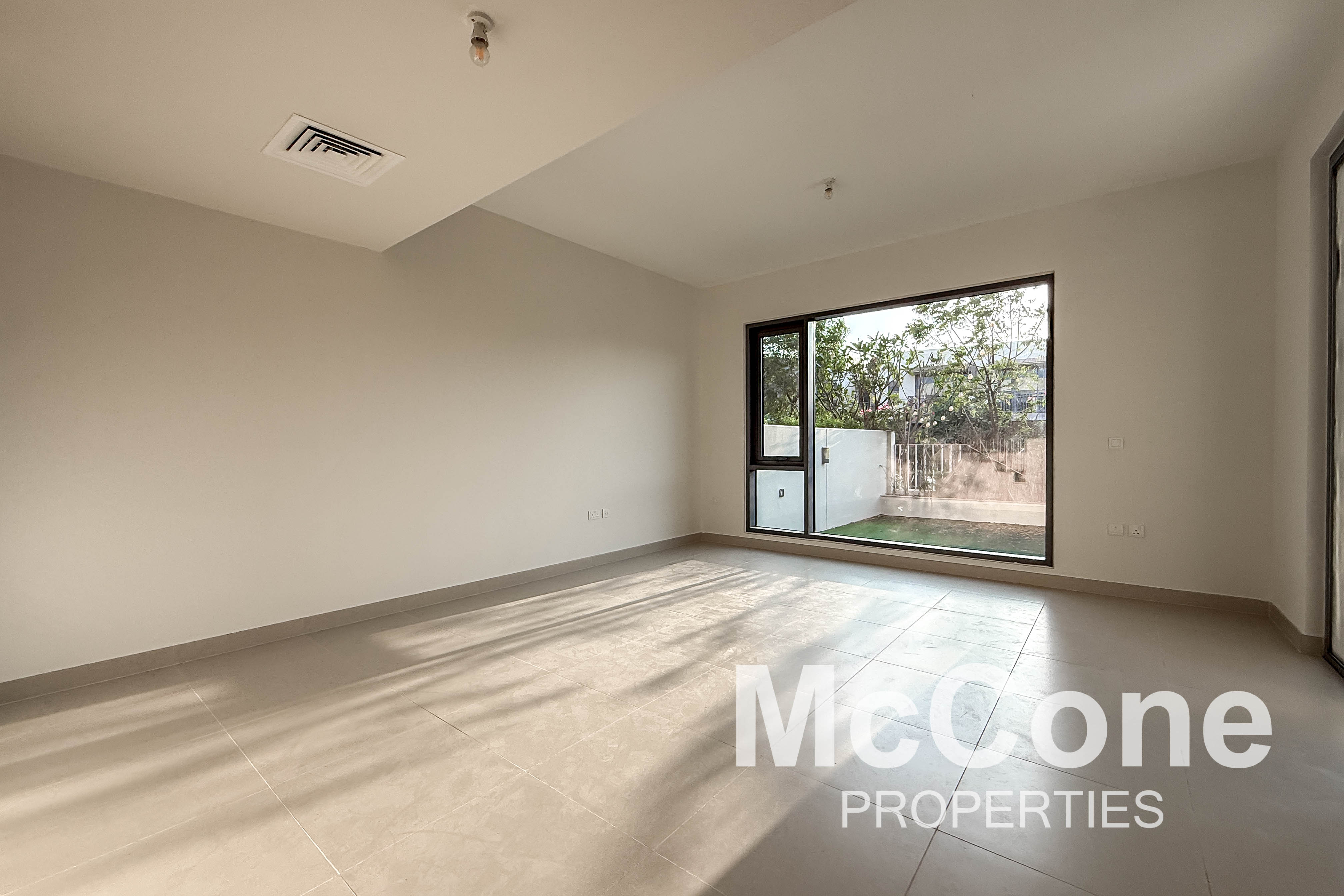 4 Bedroom Townhouse for Rent in Maple at Dubai Hills Estate 2, Dubai Hills Estate — photo 3 of 17