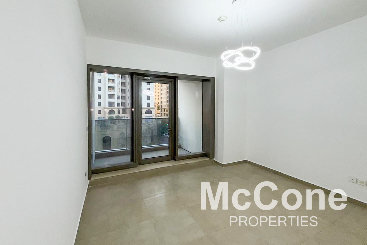 Studio Apartment for Rent in Sparkle Tower 2, Dubai Marina