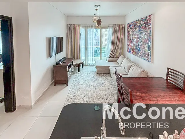 1 Bedroom Apartment for Rent in The Royal Oceanic, Dubai Marina