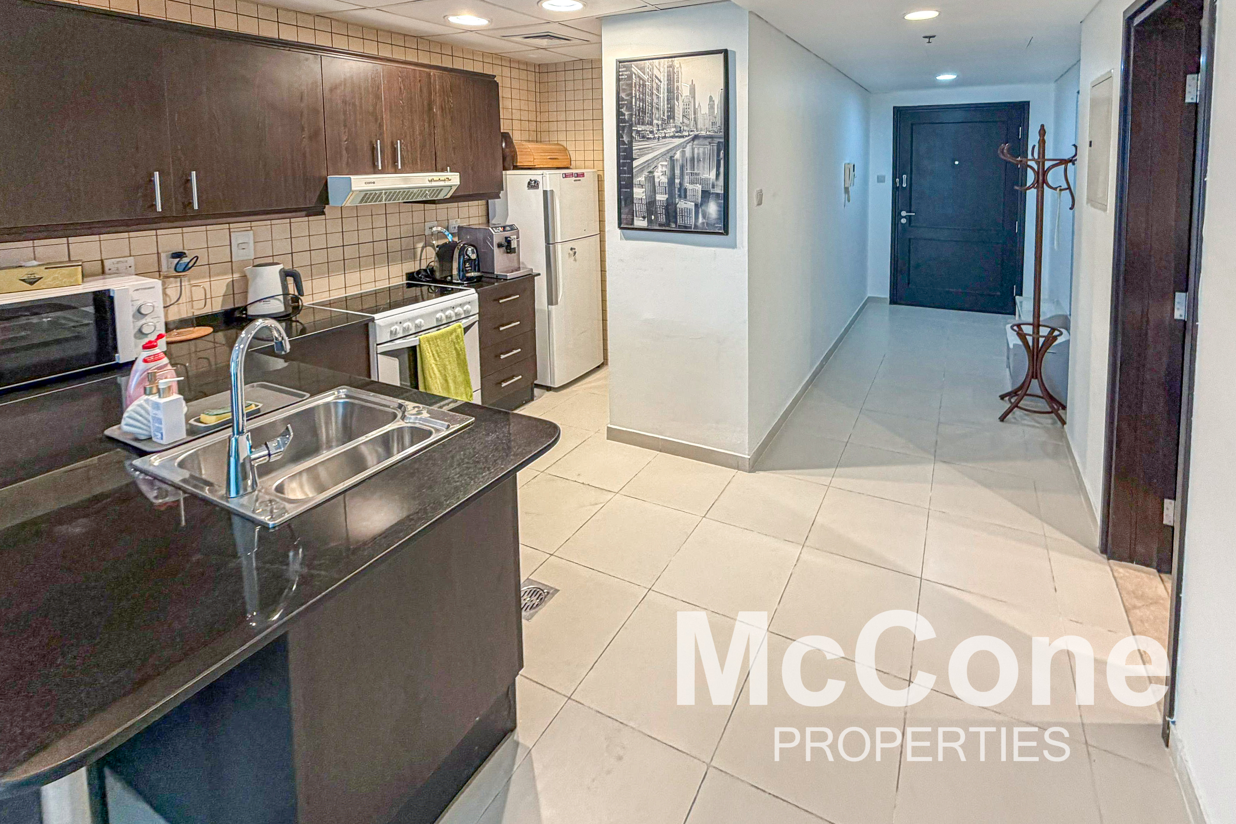 1 Bedroom Apartment for Rent in The Royal Oceanic, Dubai Marina — photo 3 of 11